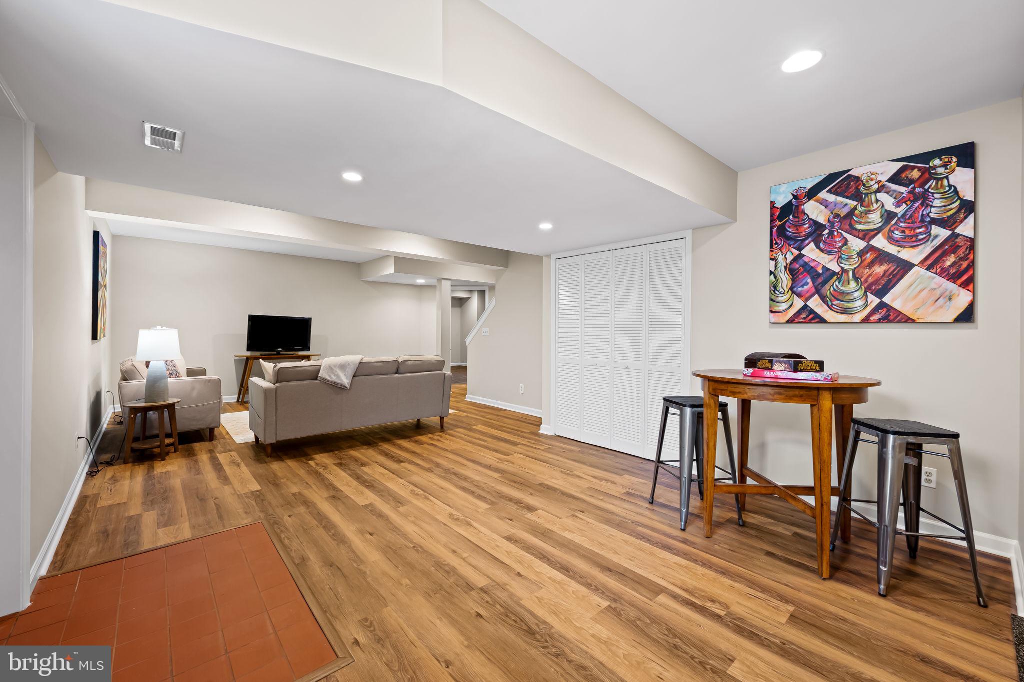 TURF VALLEY OVERLOOK - Residential