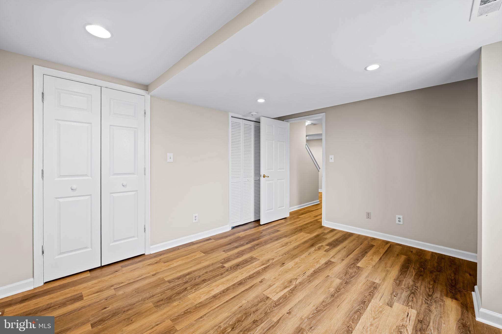 TURF VALLEY OVERLOOK - Residential