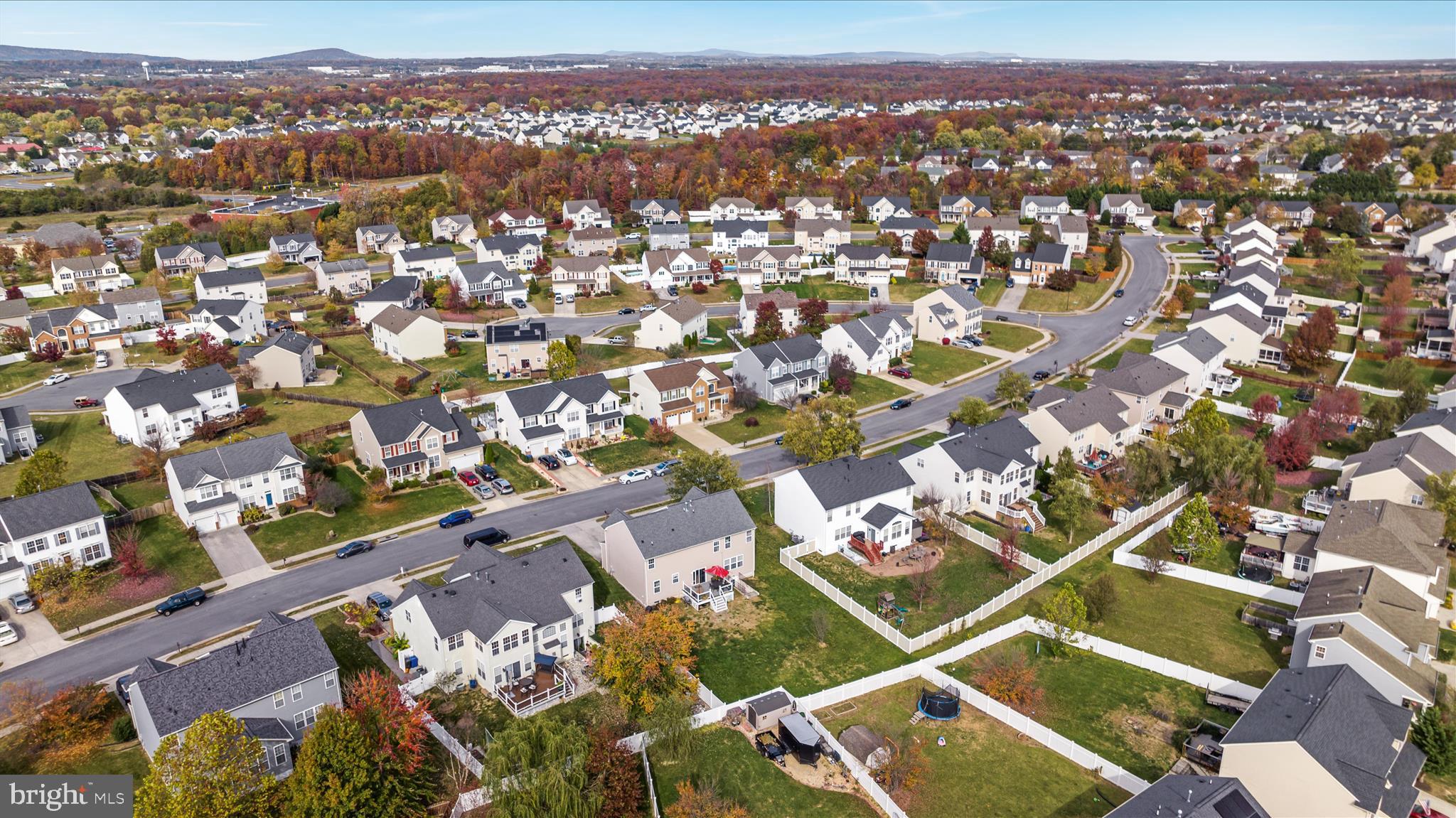 THE GUARDS - Residential