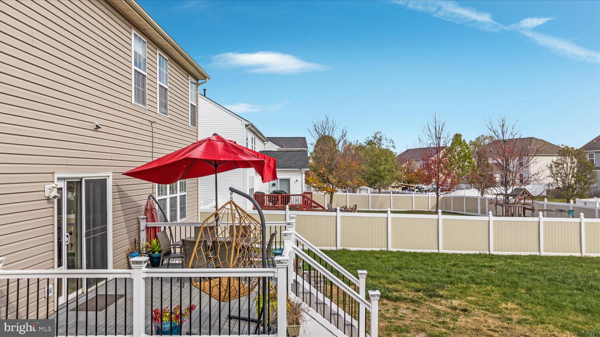 THE GUARDS - Residential