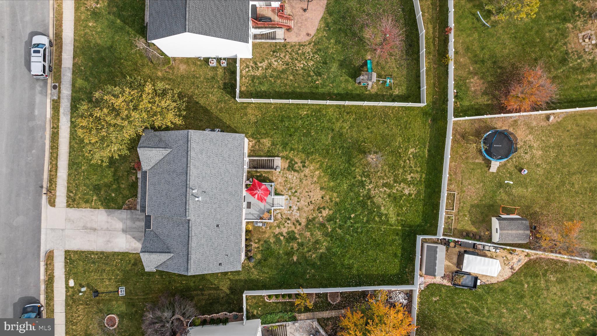 THE GUARDS - Residential