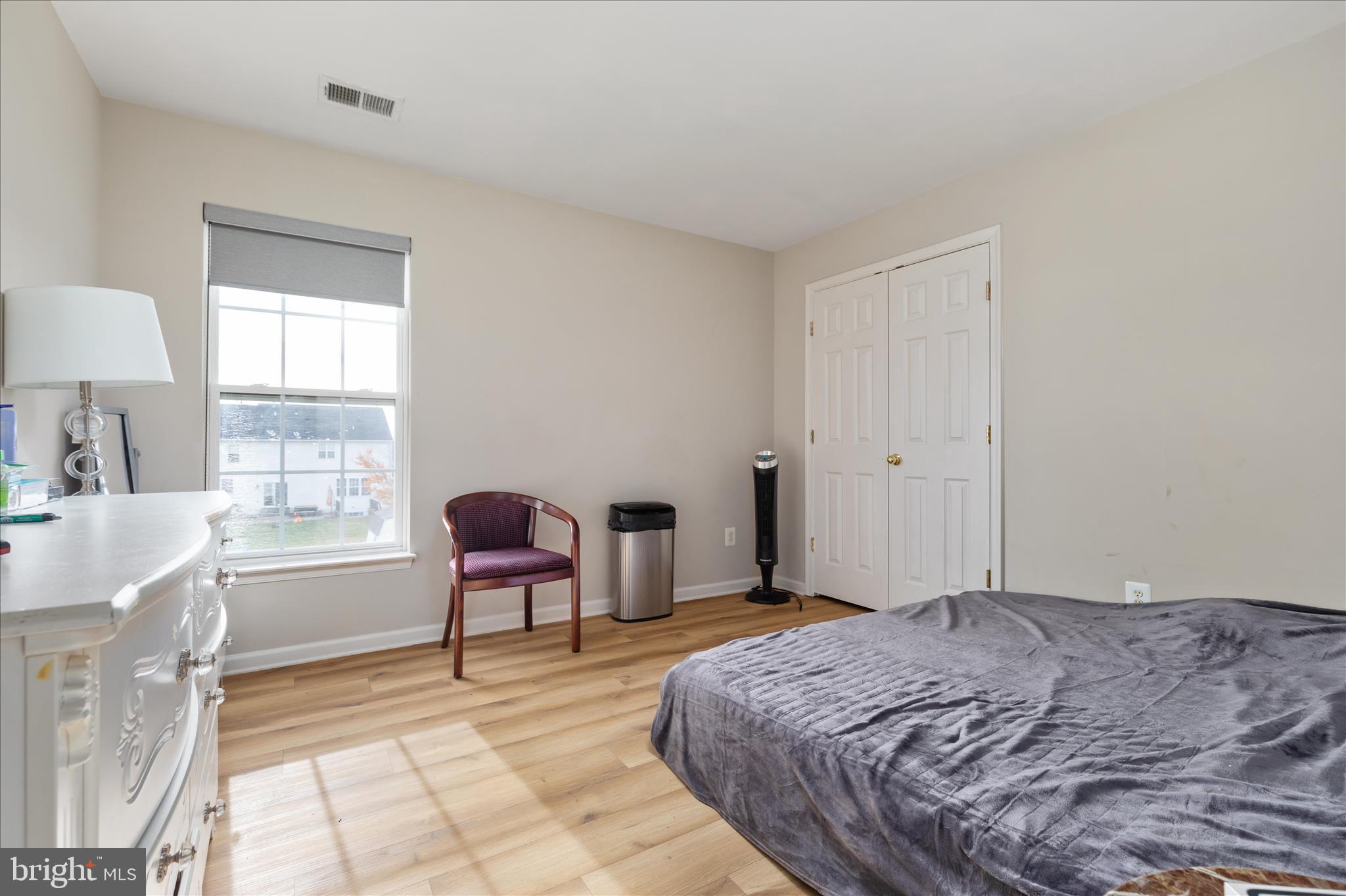 THE GUARDS - Residential