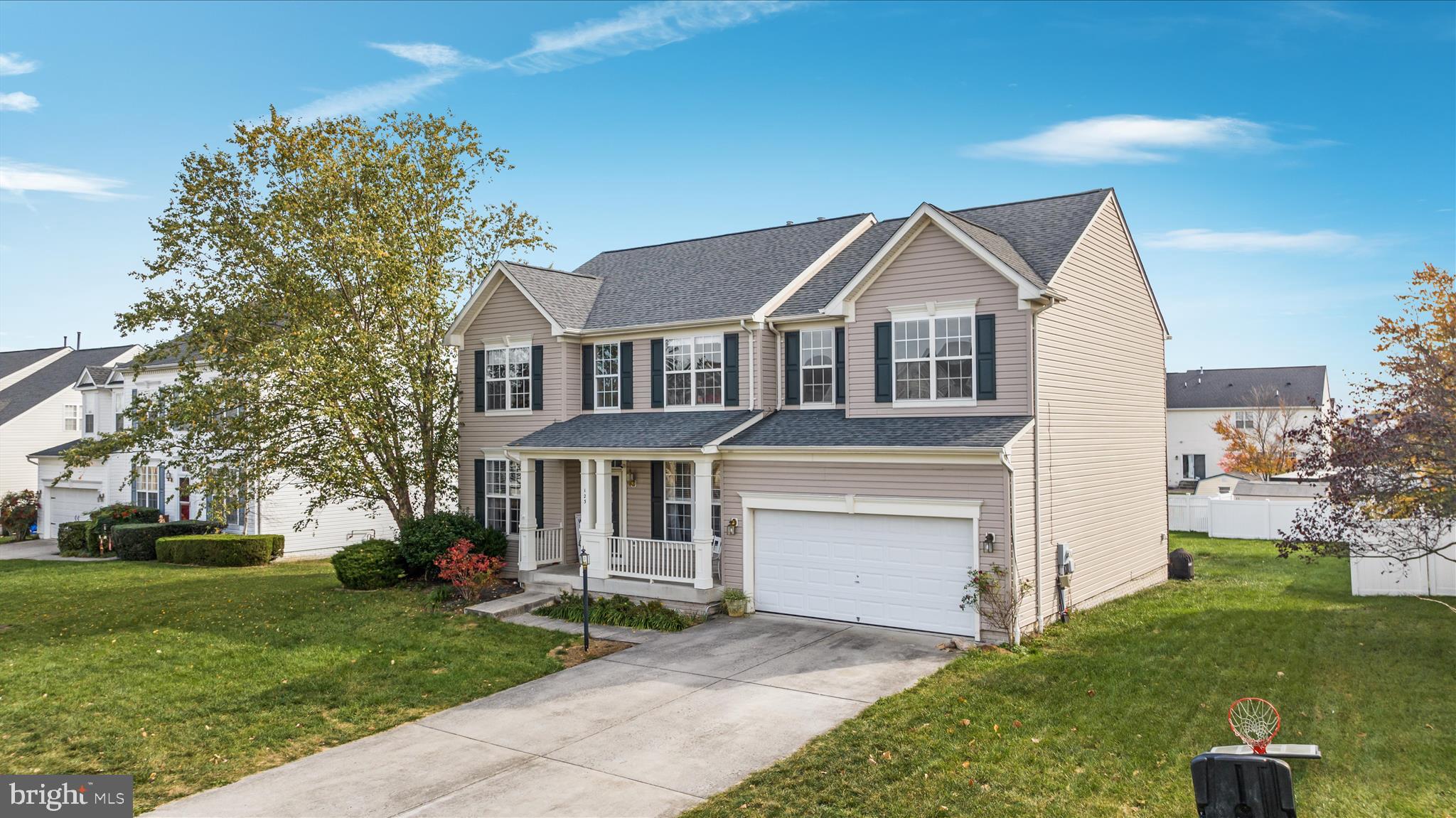 THE GUARDS - Residential