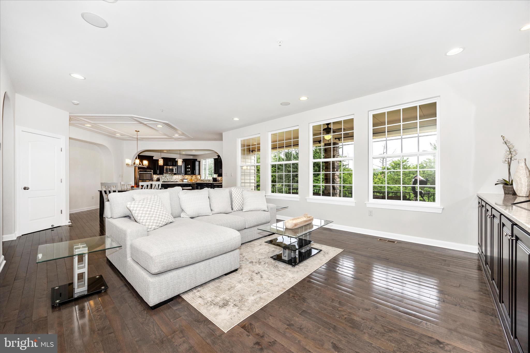 10409 EASTERDAY ROAD
