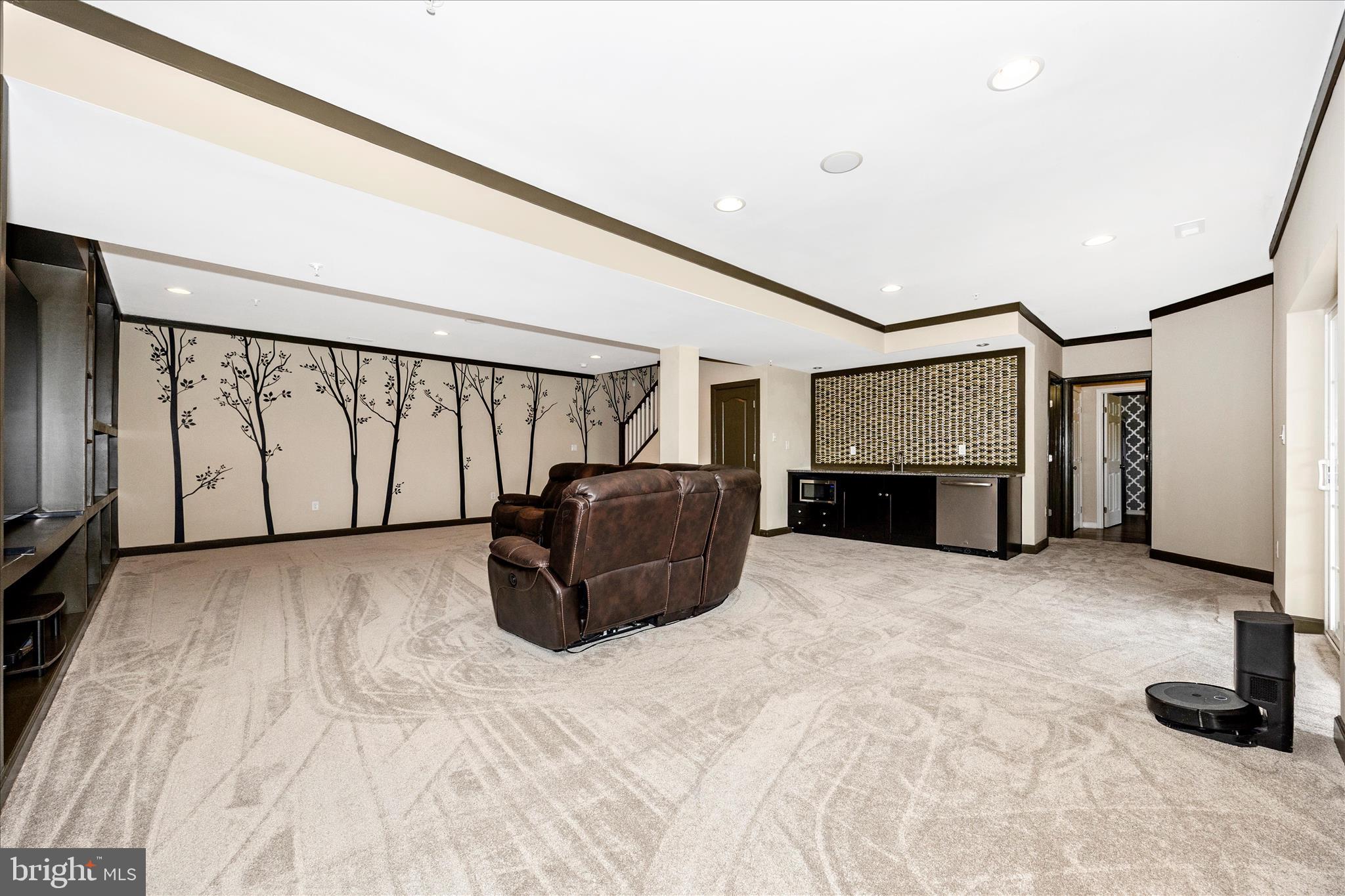 SABER RIDGE - Residential