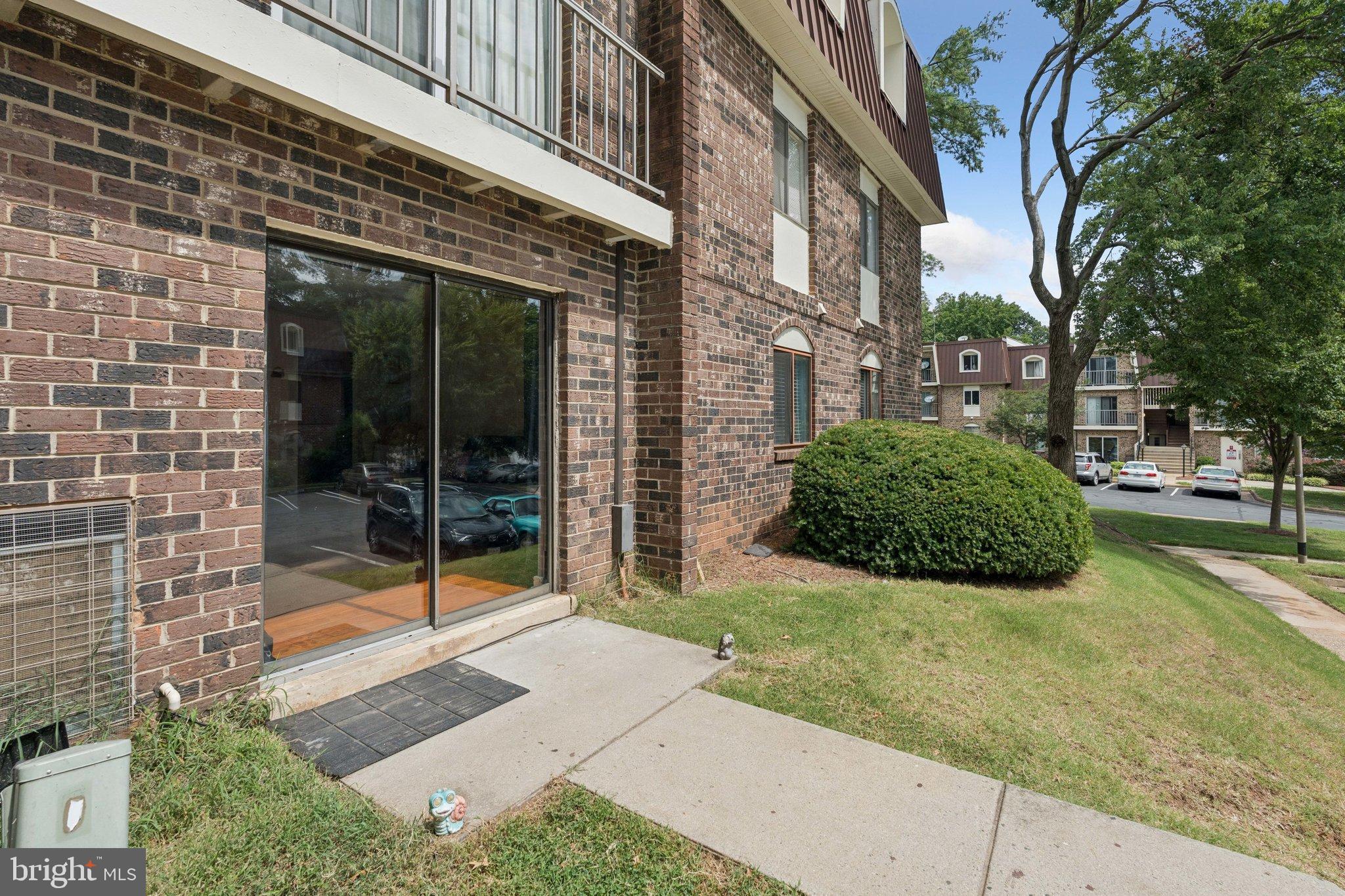 221 N EMORY DRIVE 4