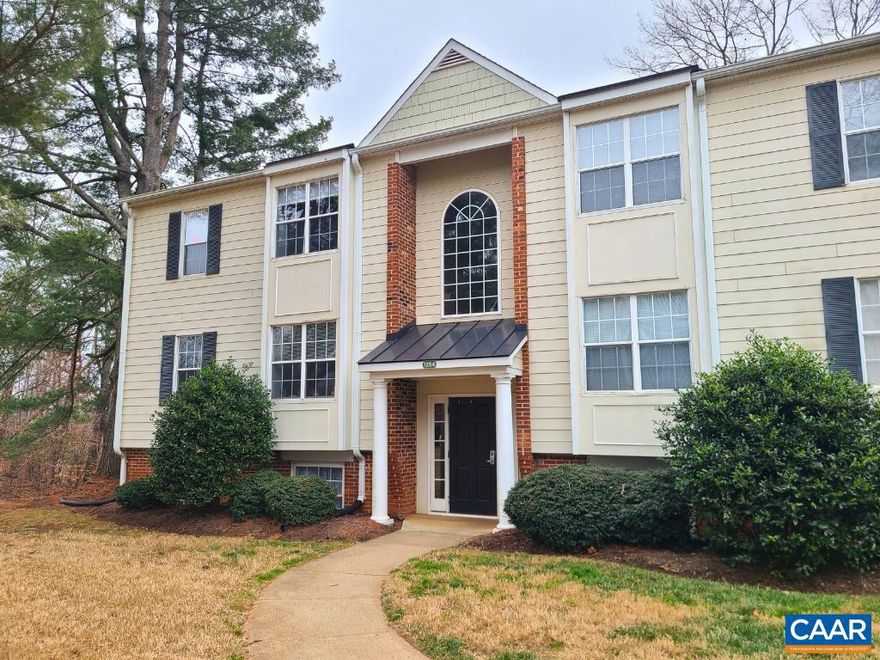 Convenient walk-in, ground-level condo offering 2 bedrooms and 2 full baths in a prime Charlottesville location. The functional floor plan features an eat-in kitchen and a comfortable living area with walk-out access to a private patio, ideal for outdoor entertaining or everyday enjoyment. This unit is ideally situated directly across from the community fitness center and private swimming pool, with tennis courts and a playground just steps away. Enjoy low-maintenance living with easy access to neighborhood amenities, shopping, dining, and major routes throughout Charlottesville.