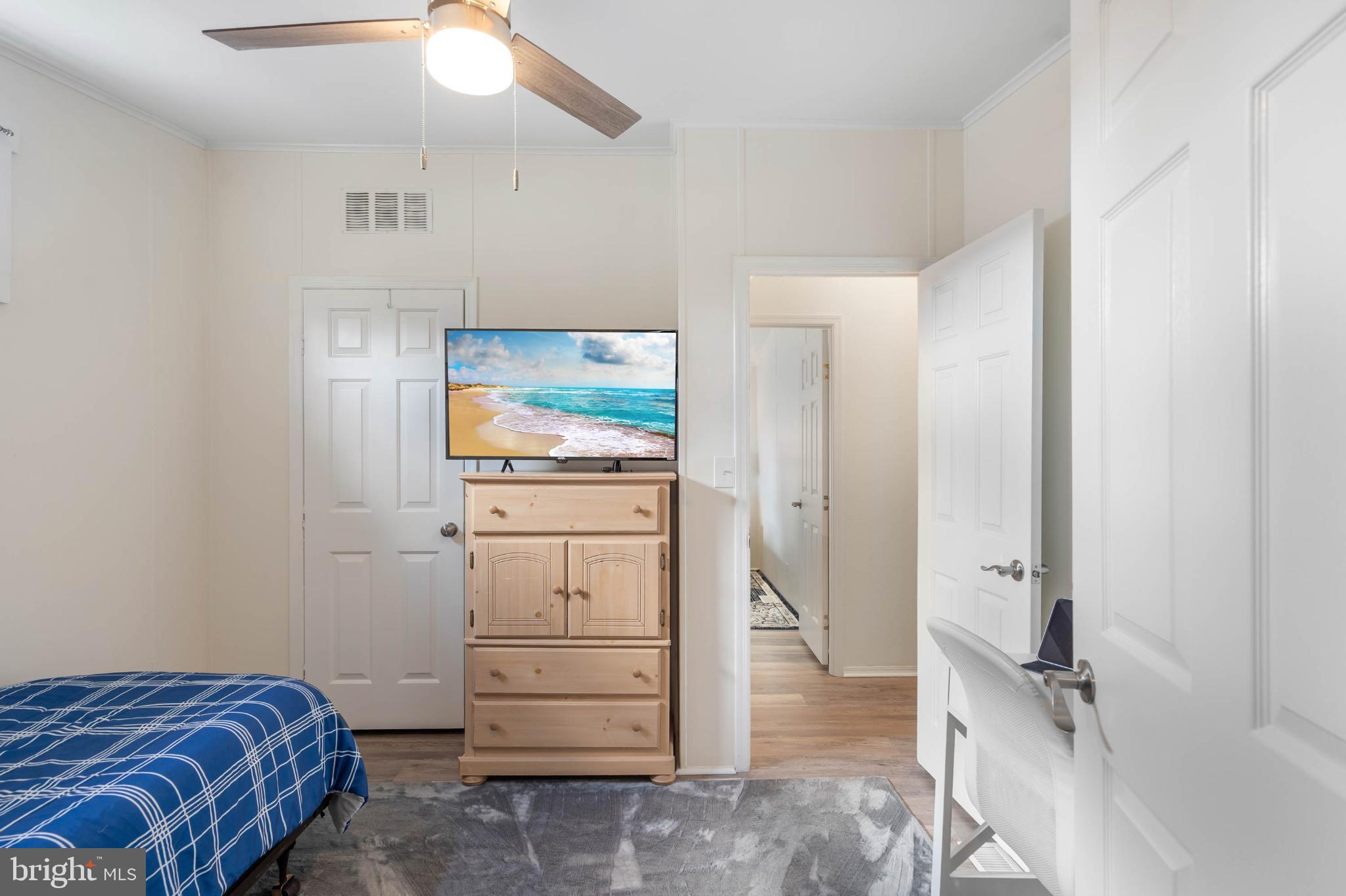 ASPEN MEADOWS - Residential