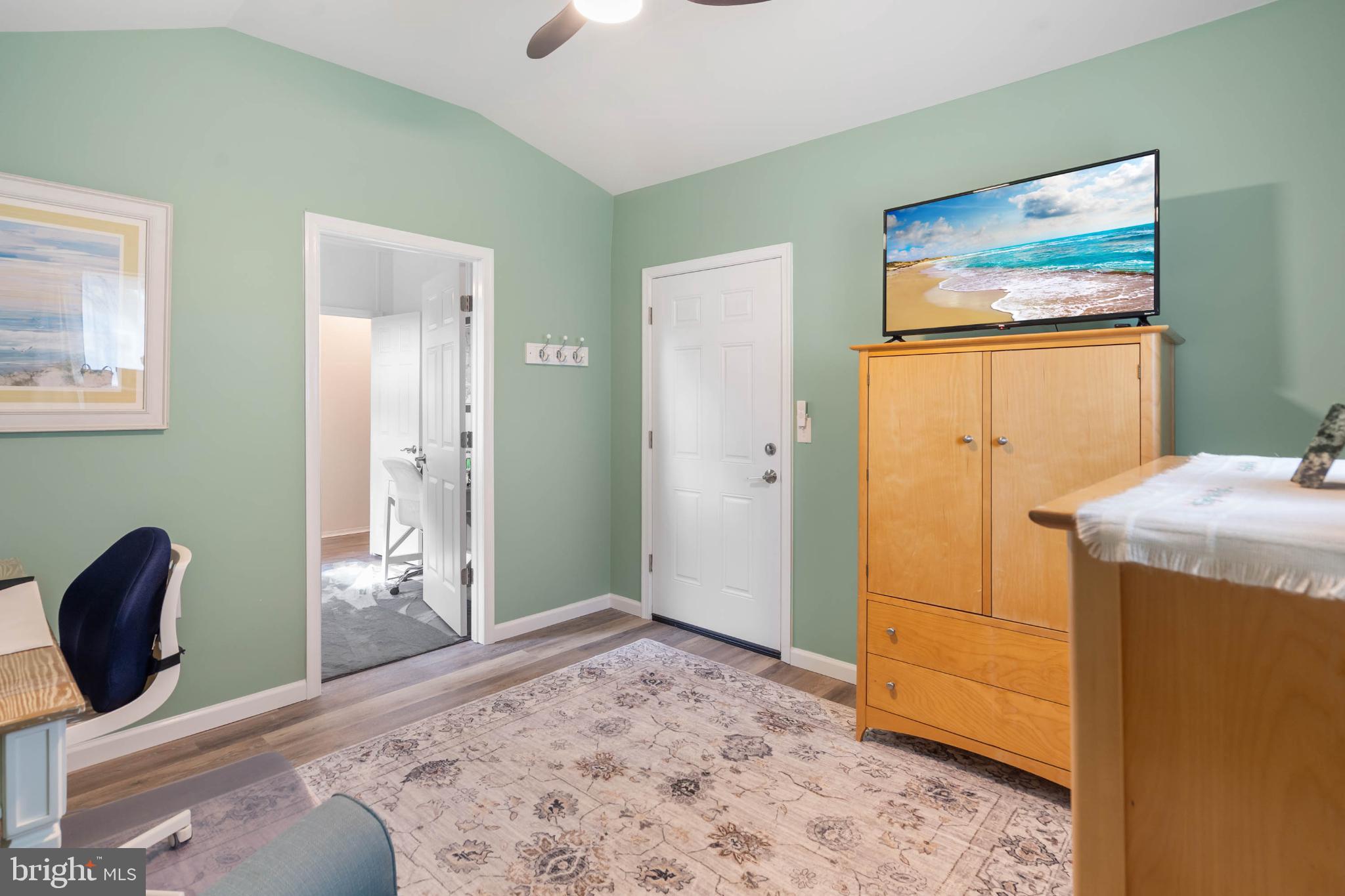 ASPEN MEADOWS - Residential