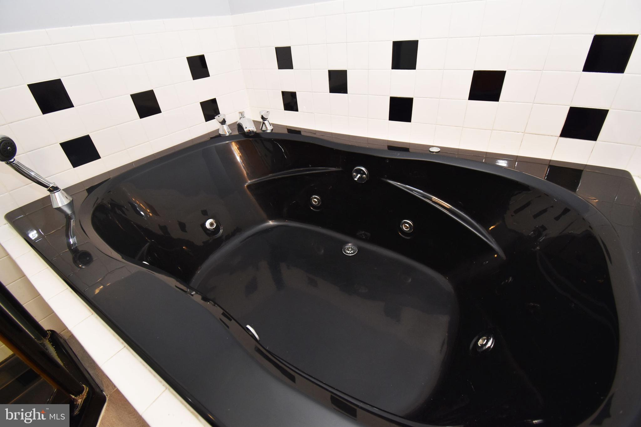 BELLA VISTA - Residential