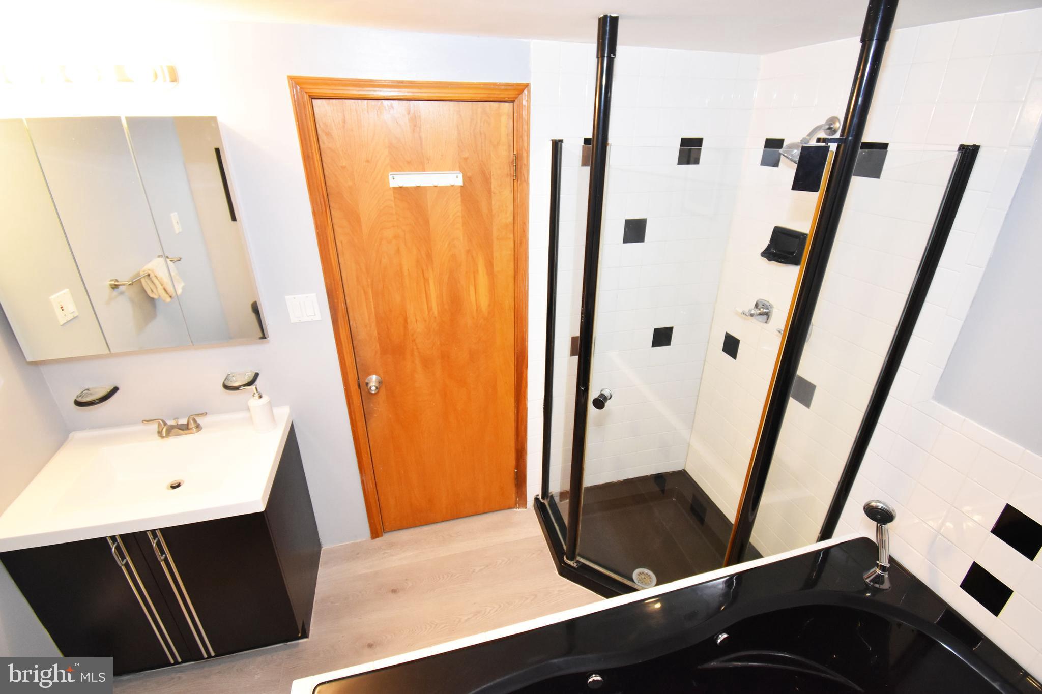 BELLA VISTA - Residential