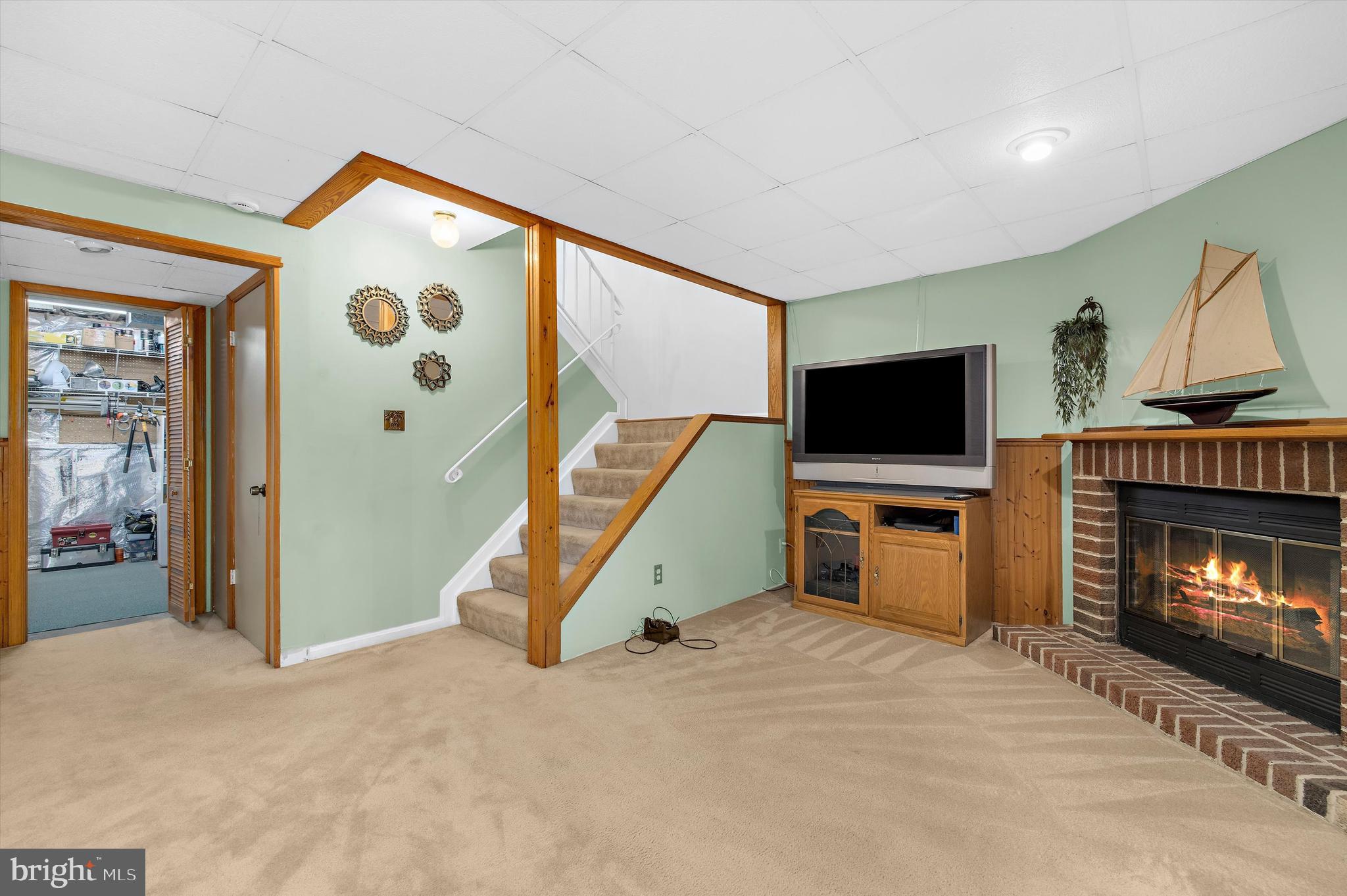 STONEY BEACH - Residential
