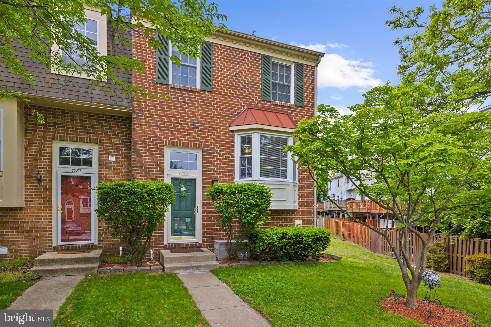 7785 COX POINT 458