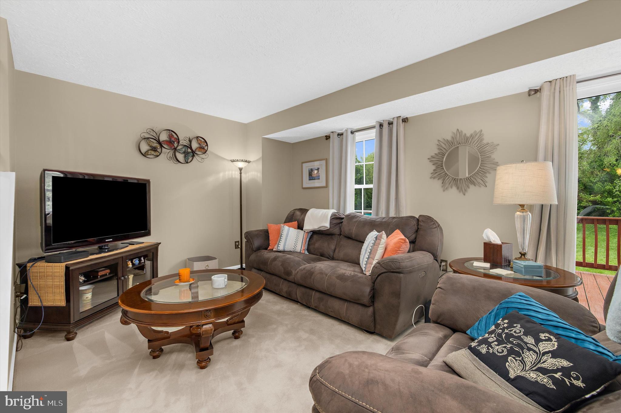 STONEY BEACH - Residential
