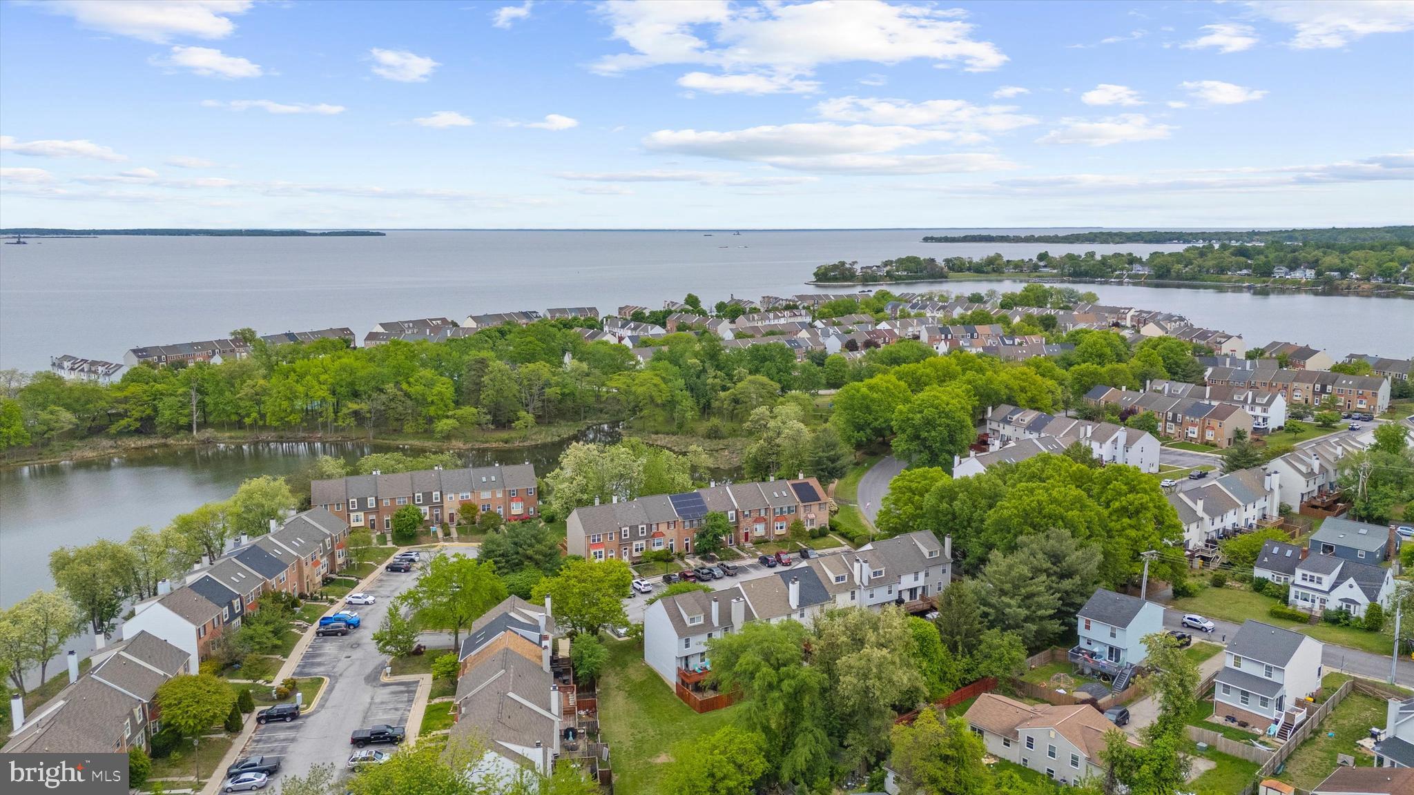 STONEY BEACH - Residential