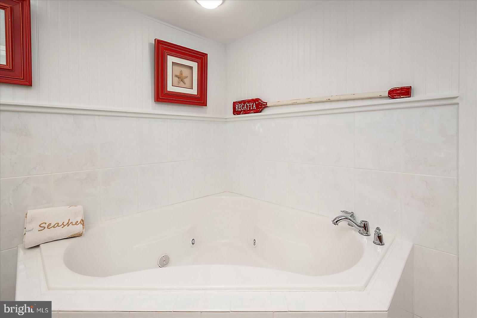 GLEN ACRES - Residential