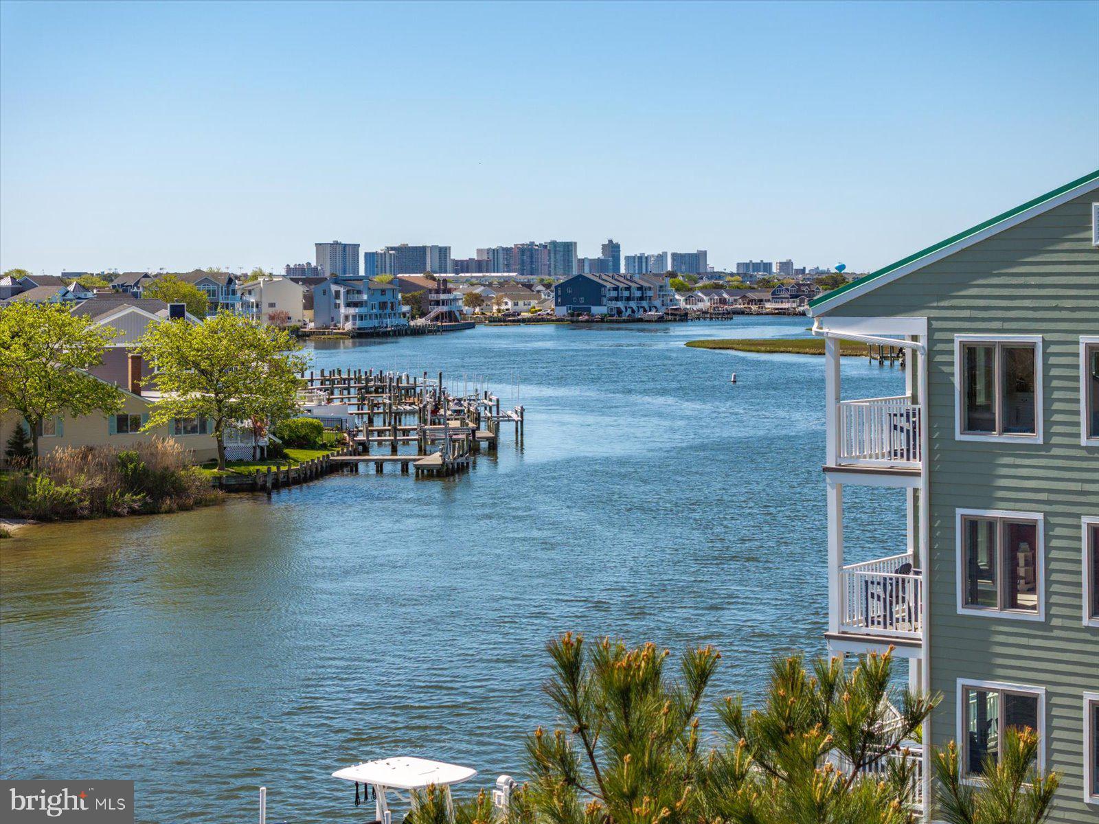 GLEN ACRES - Residential