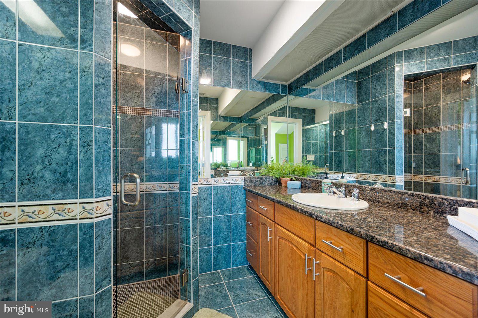 GLEN ACRES - Residential