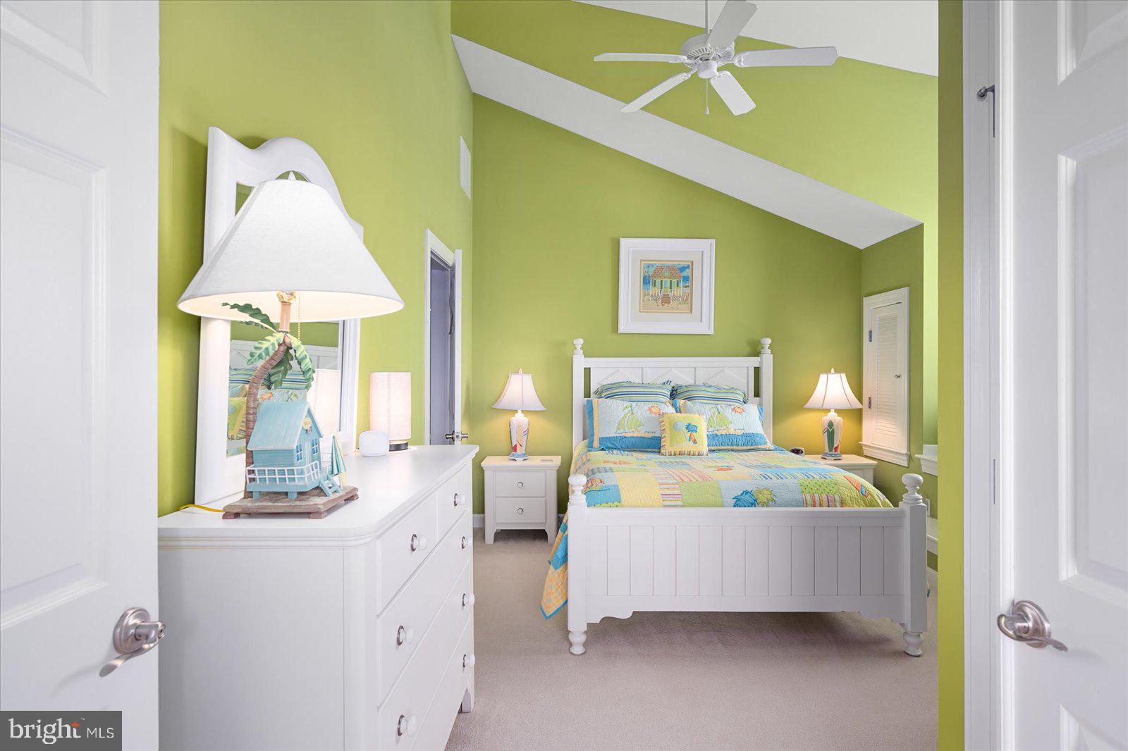 GLEN ACRES - Residential