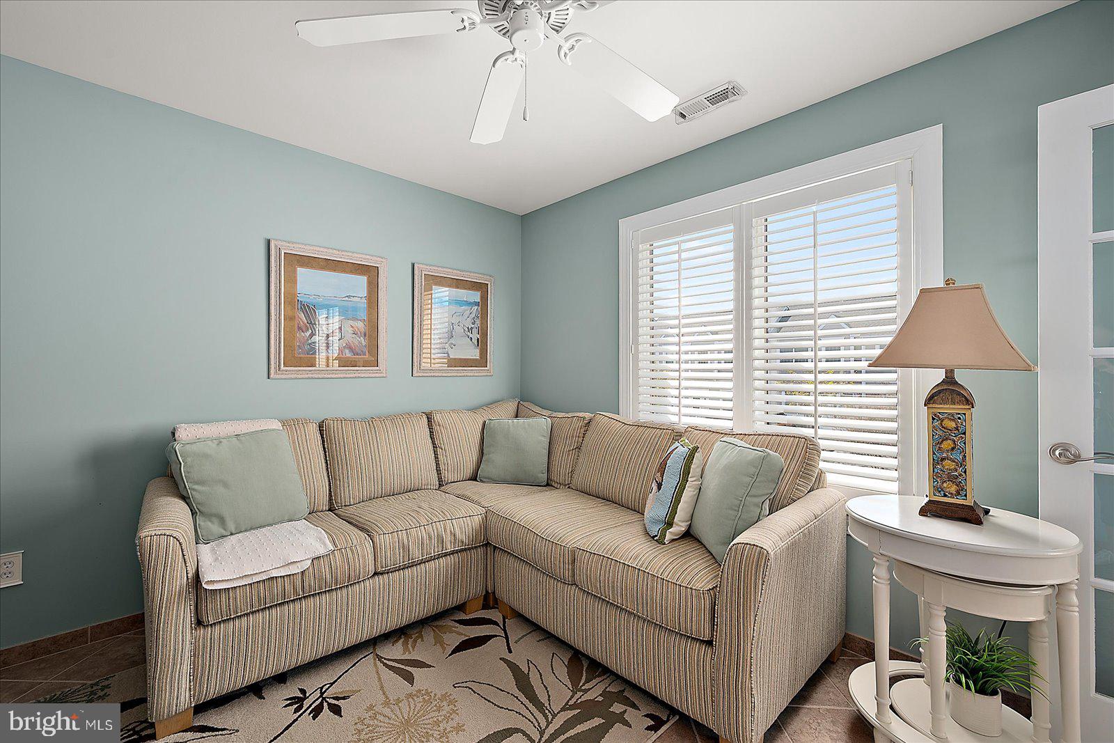 GLEN ACRES - Residential