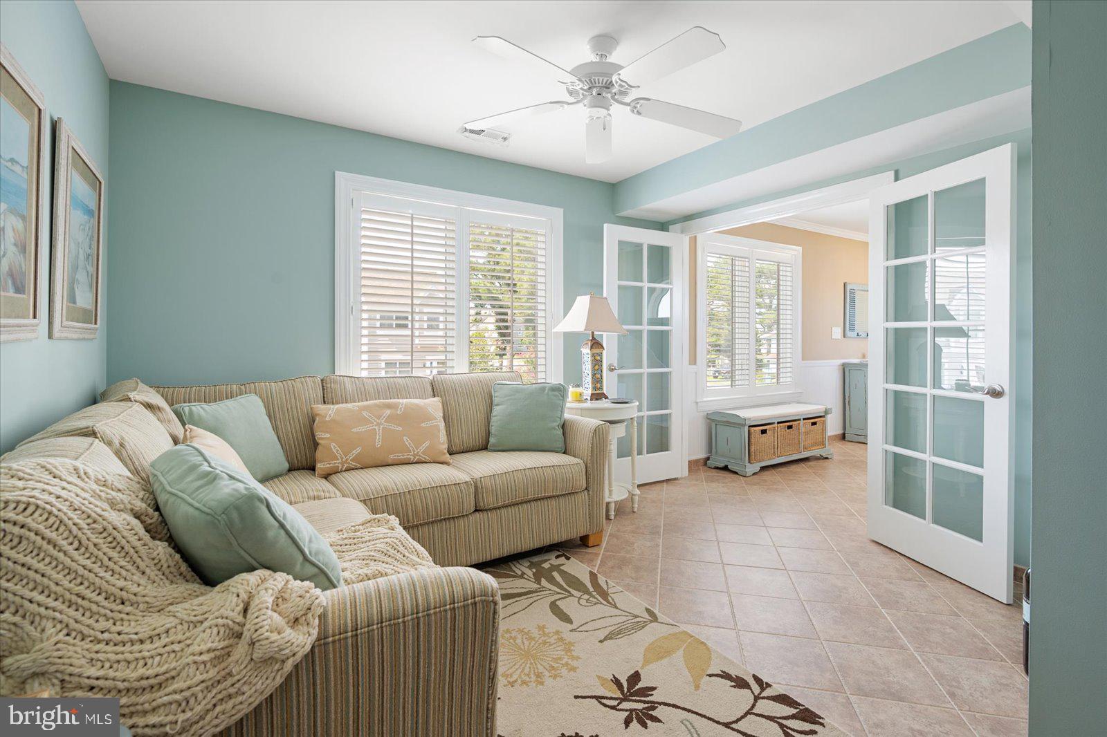 GLEN ACRES - Residential