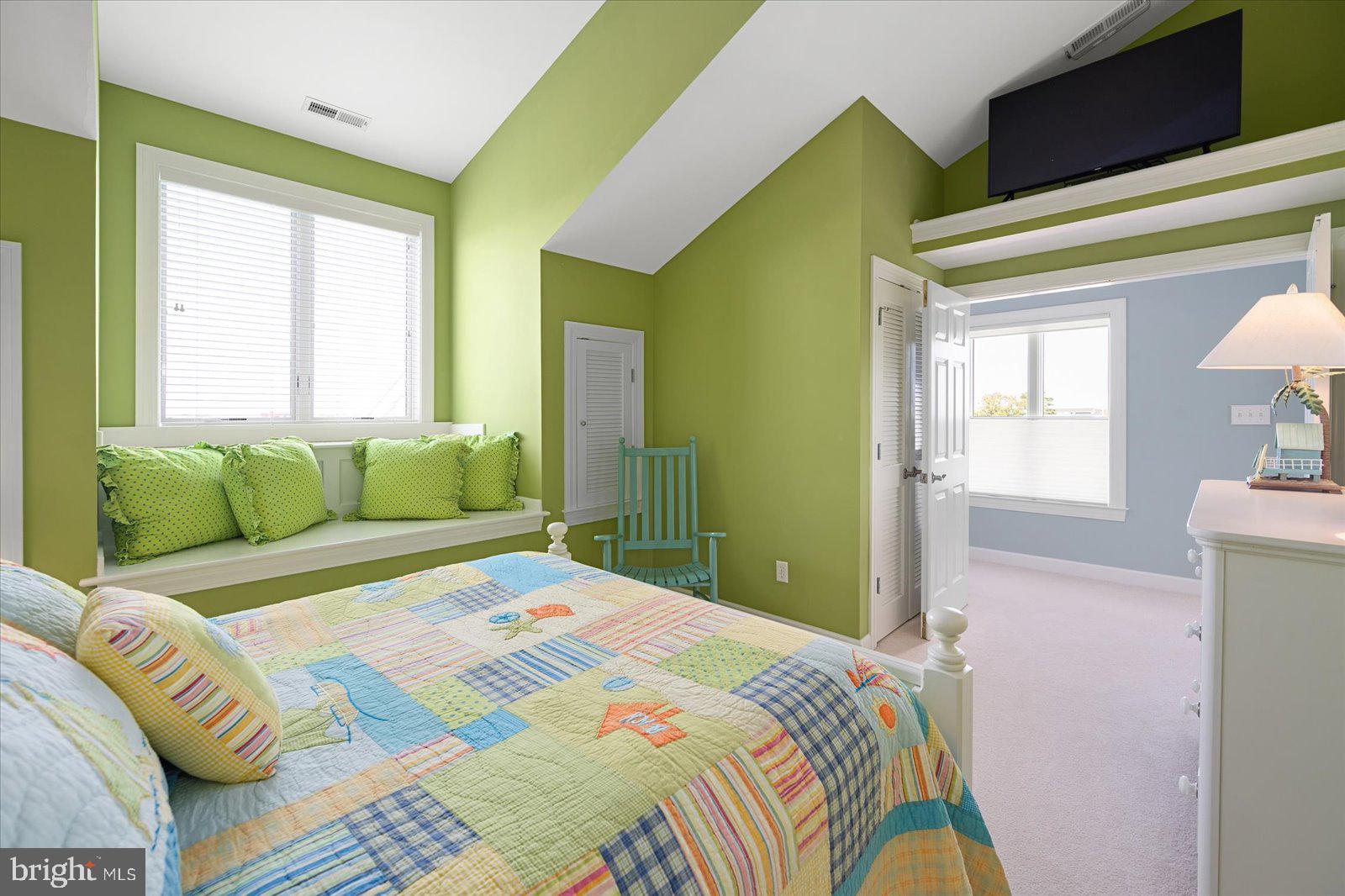 GLEN ACRES - Residential