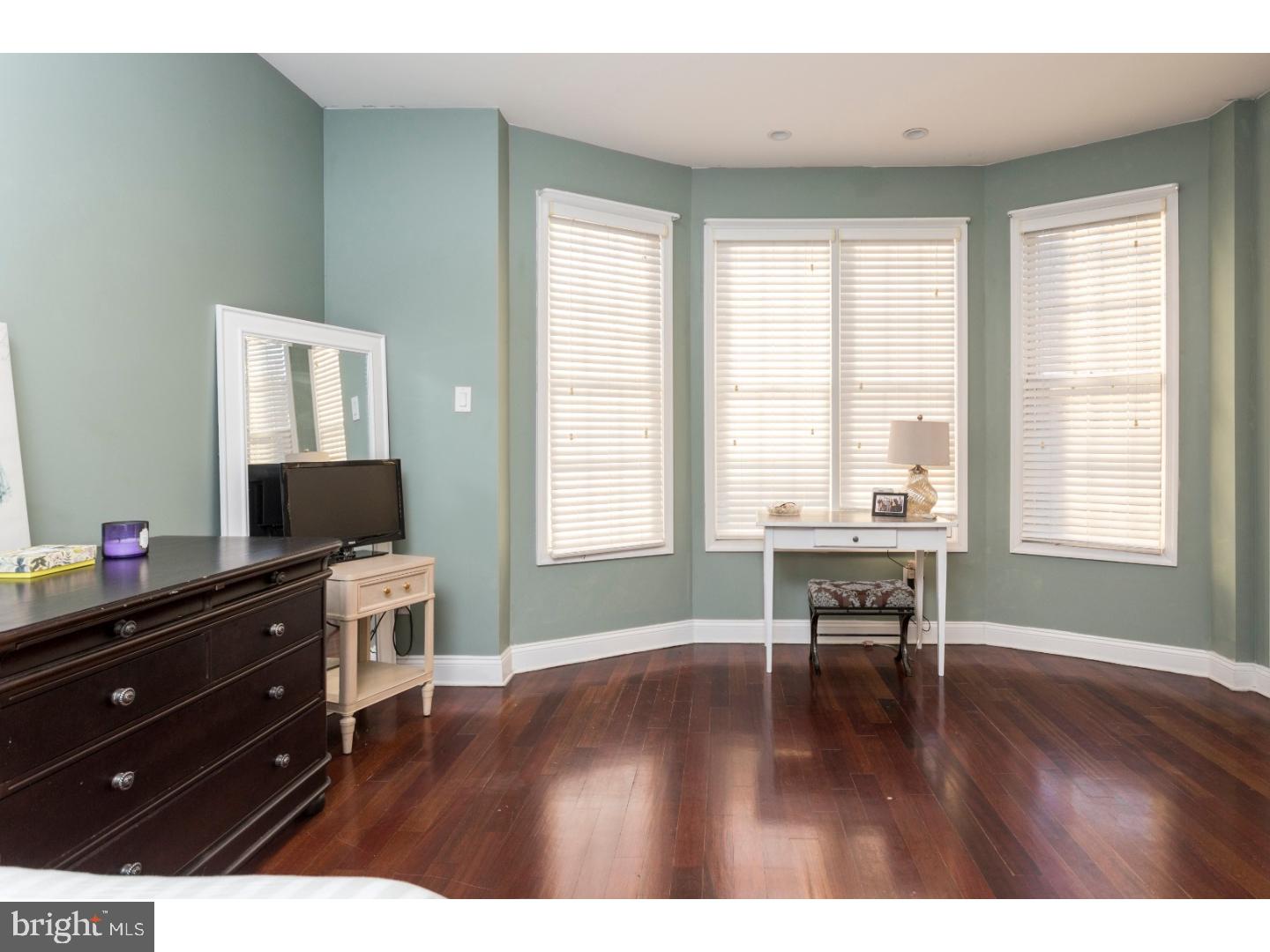 GRADUATE HOSPITAL - Residential