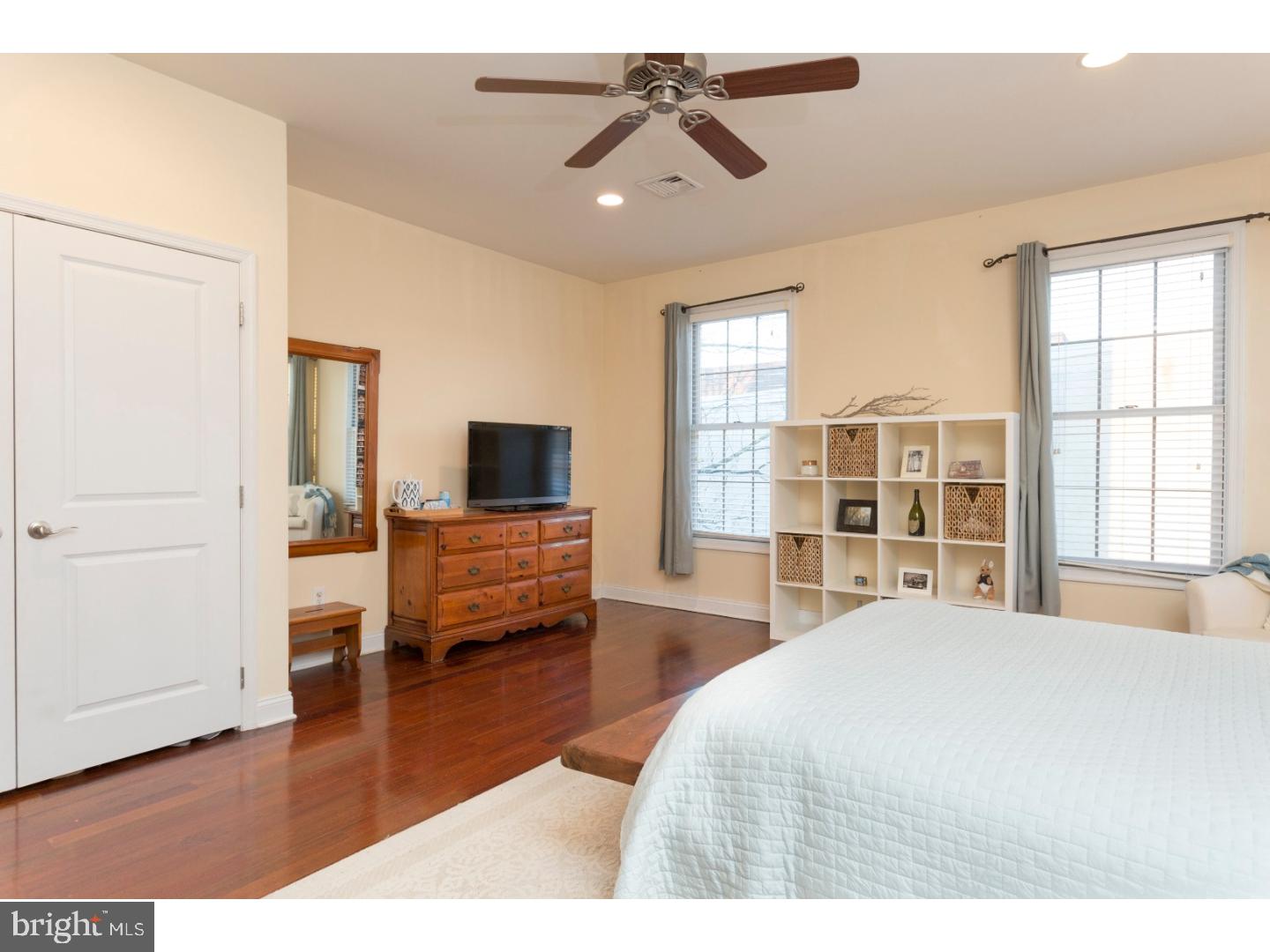 GRADUATE HOSPITAL - Residential