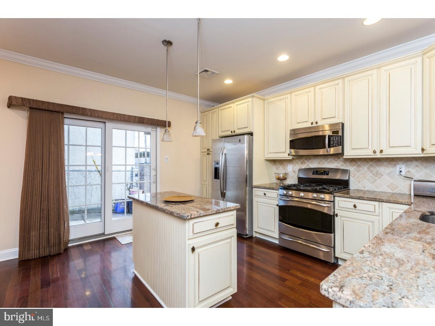 GRADUATE HOSPITAL - Residential