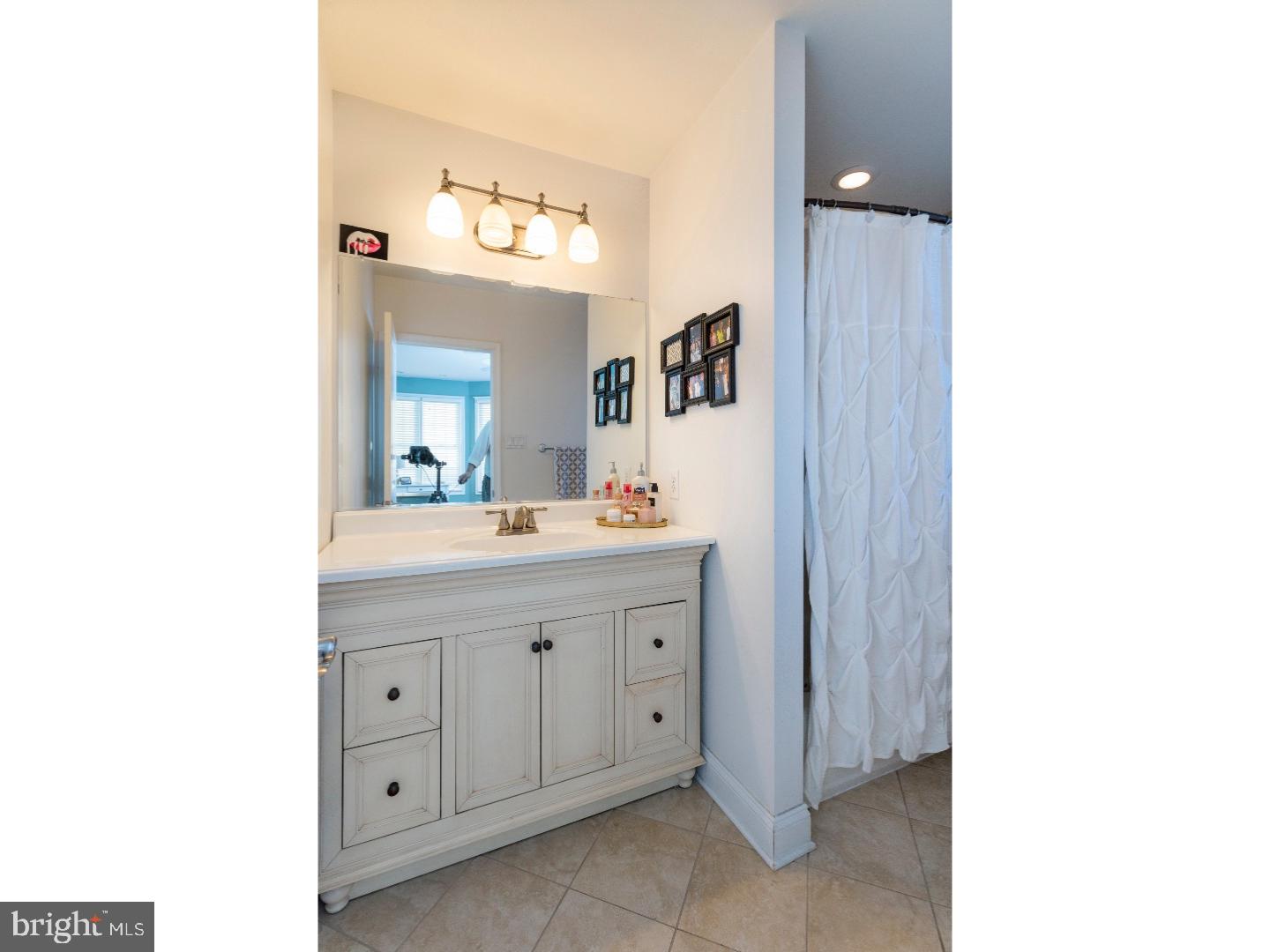 GRADUATE HOSPITAL - Residential