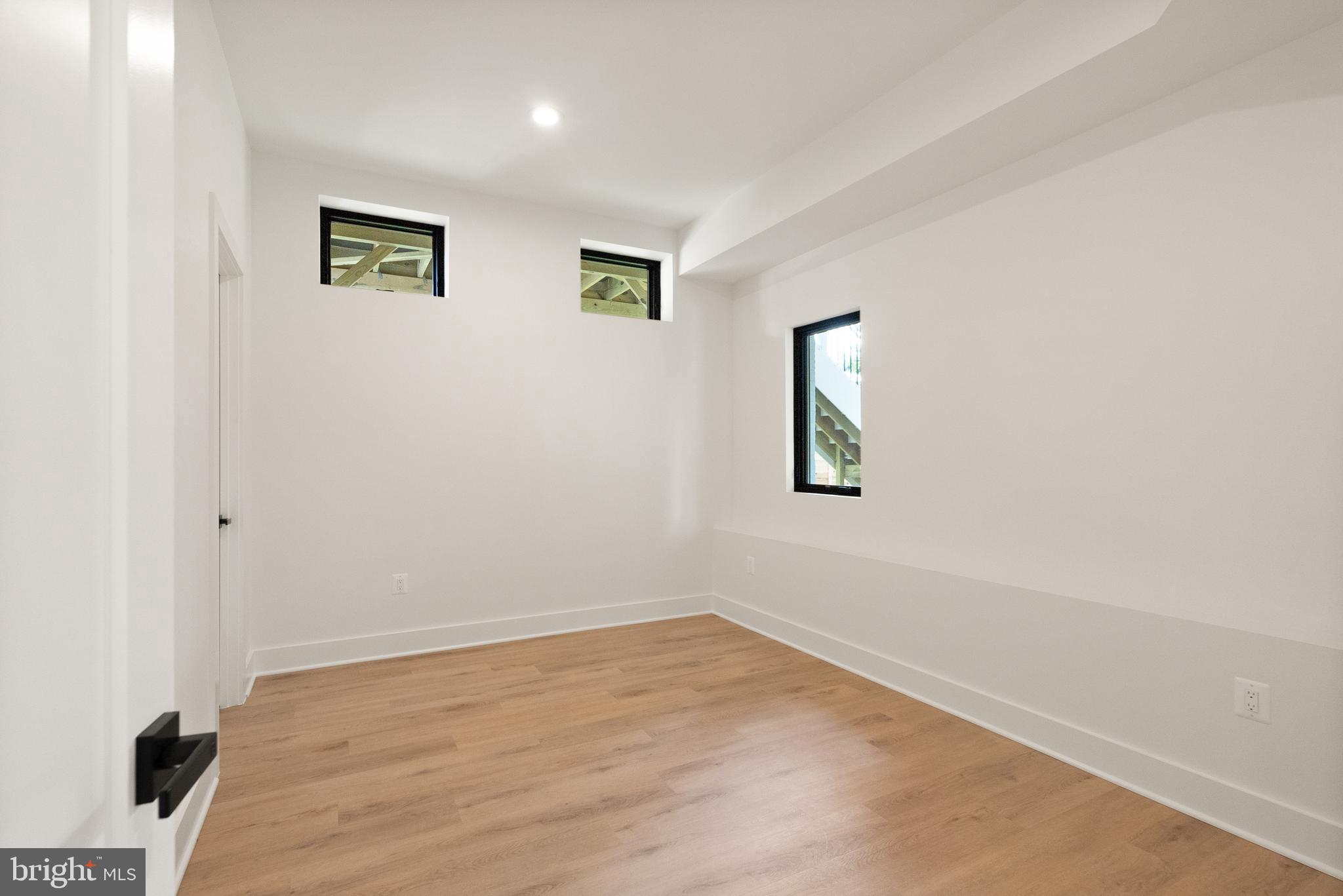 WESTMORELAND PARK - Residential