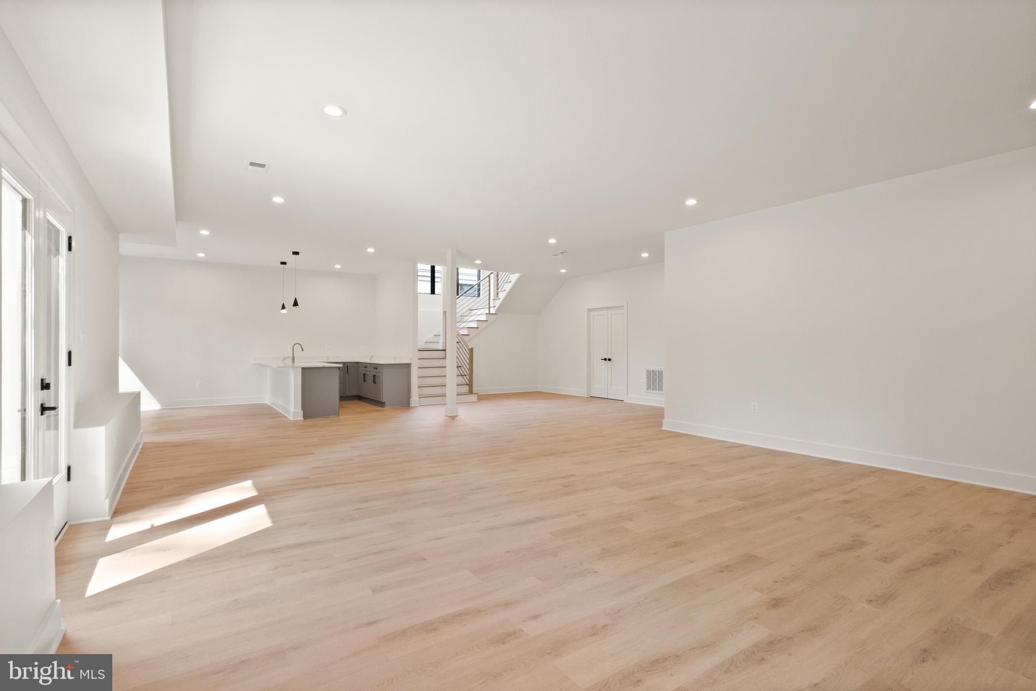 WESTMORELAND PARK - Residential