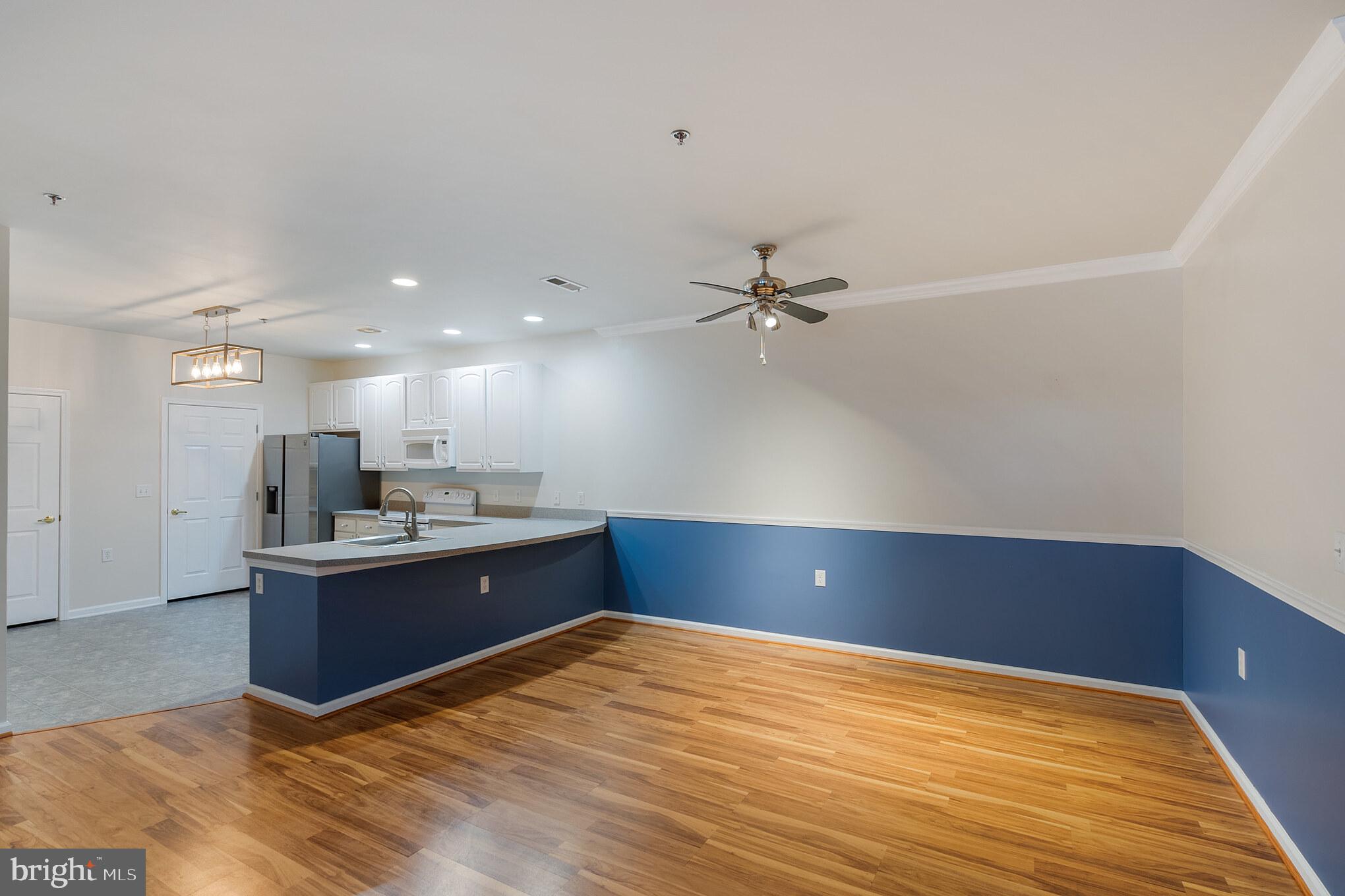 SMITHS CORNER - Residential