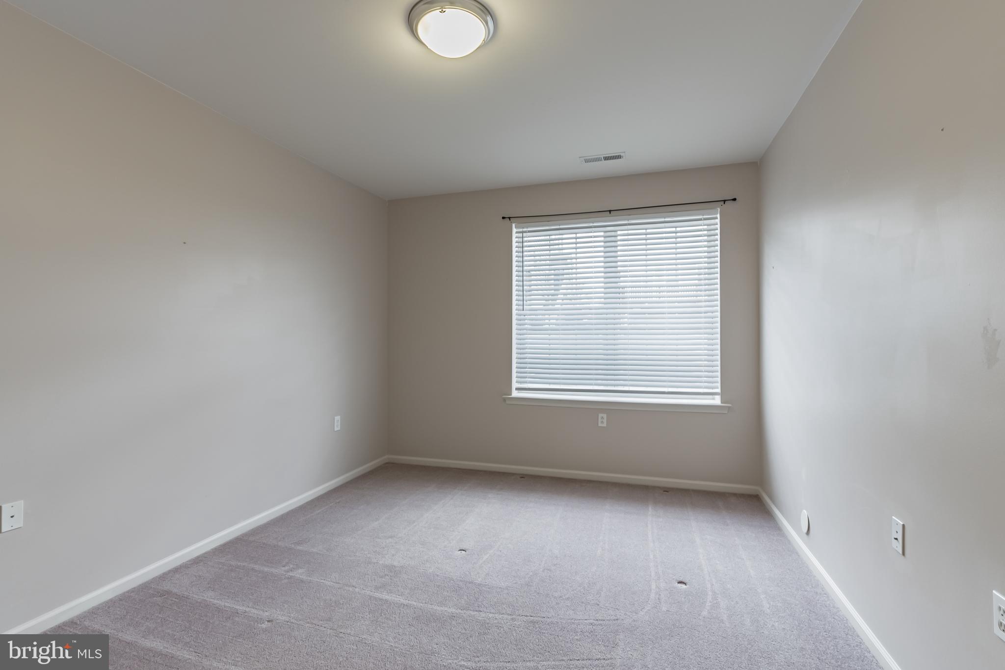 SMITHS CORNER - Residential