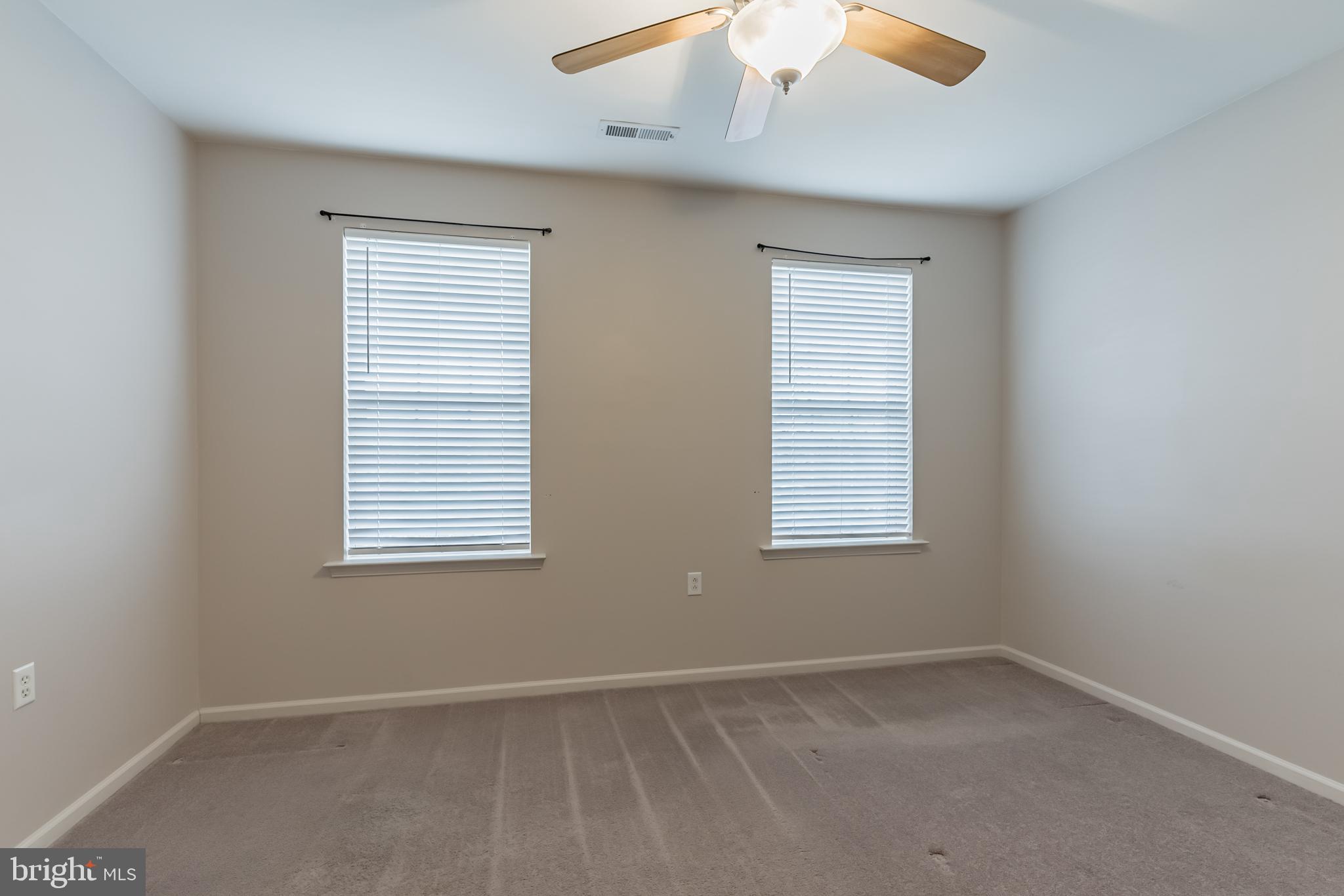 SMITHS CORNER - Residential
