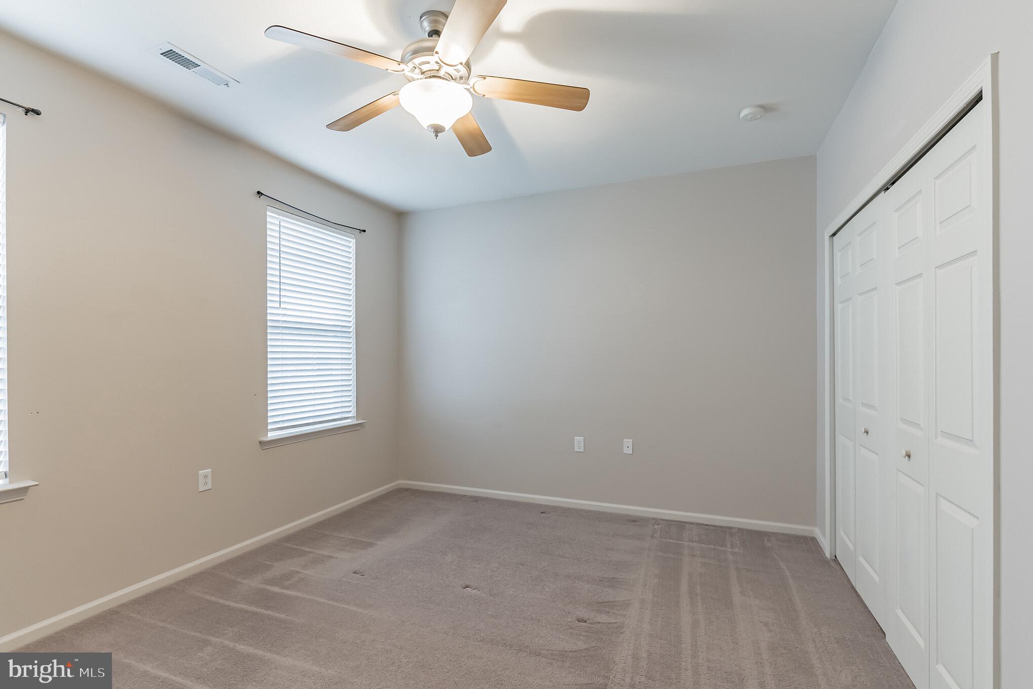 SMITHS CORNER - Residential