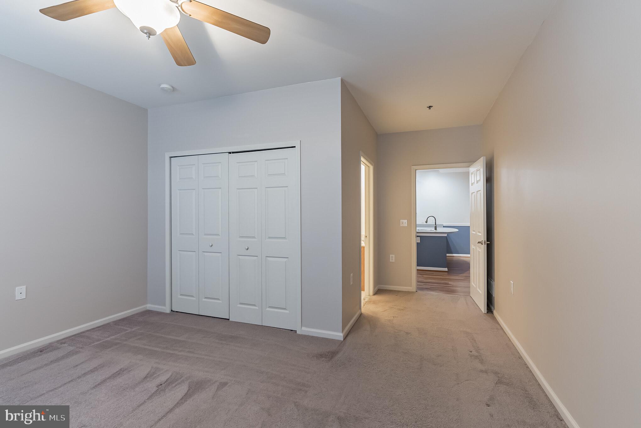 SMITHS CORNER - Residential