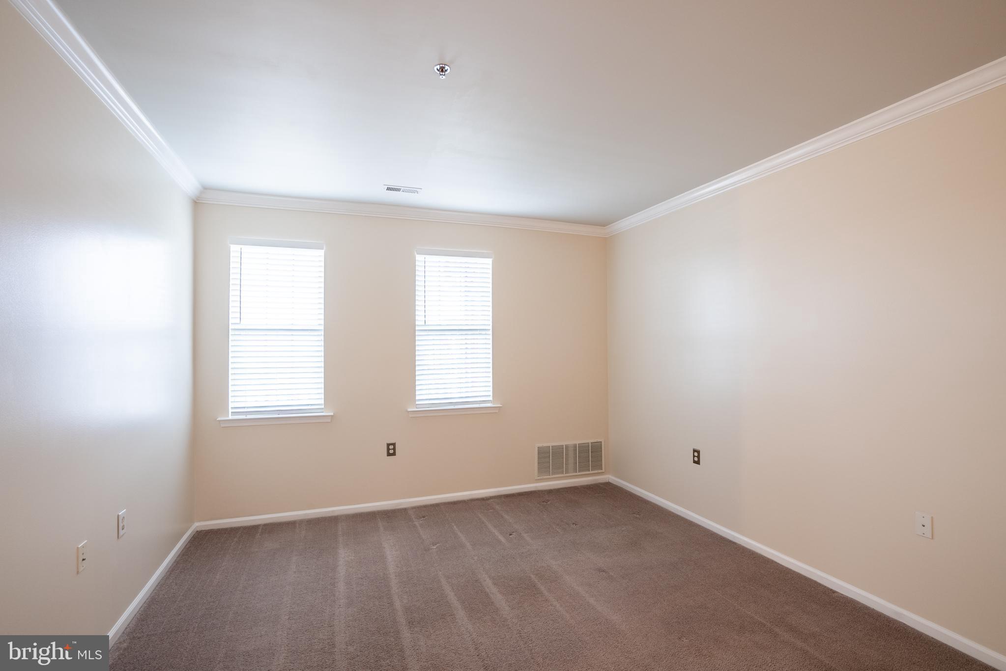 SMITHS CORNER - Residential