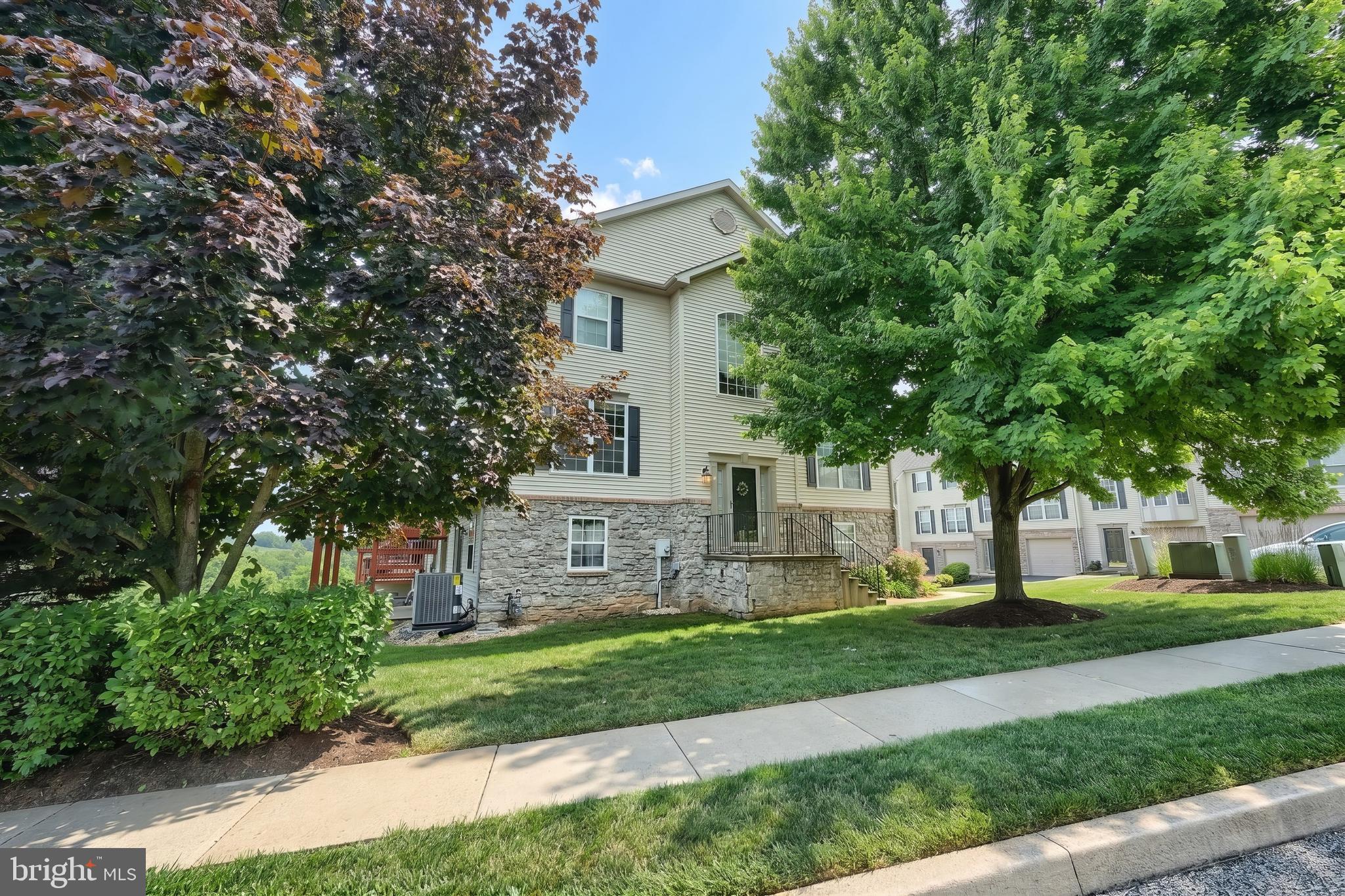 2701 EQUESTRIAN DRIVE #140