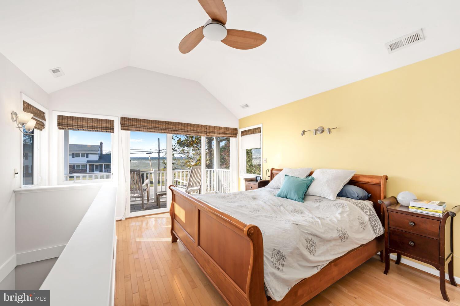 QUEEN ANNE COLONY - Residential