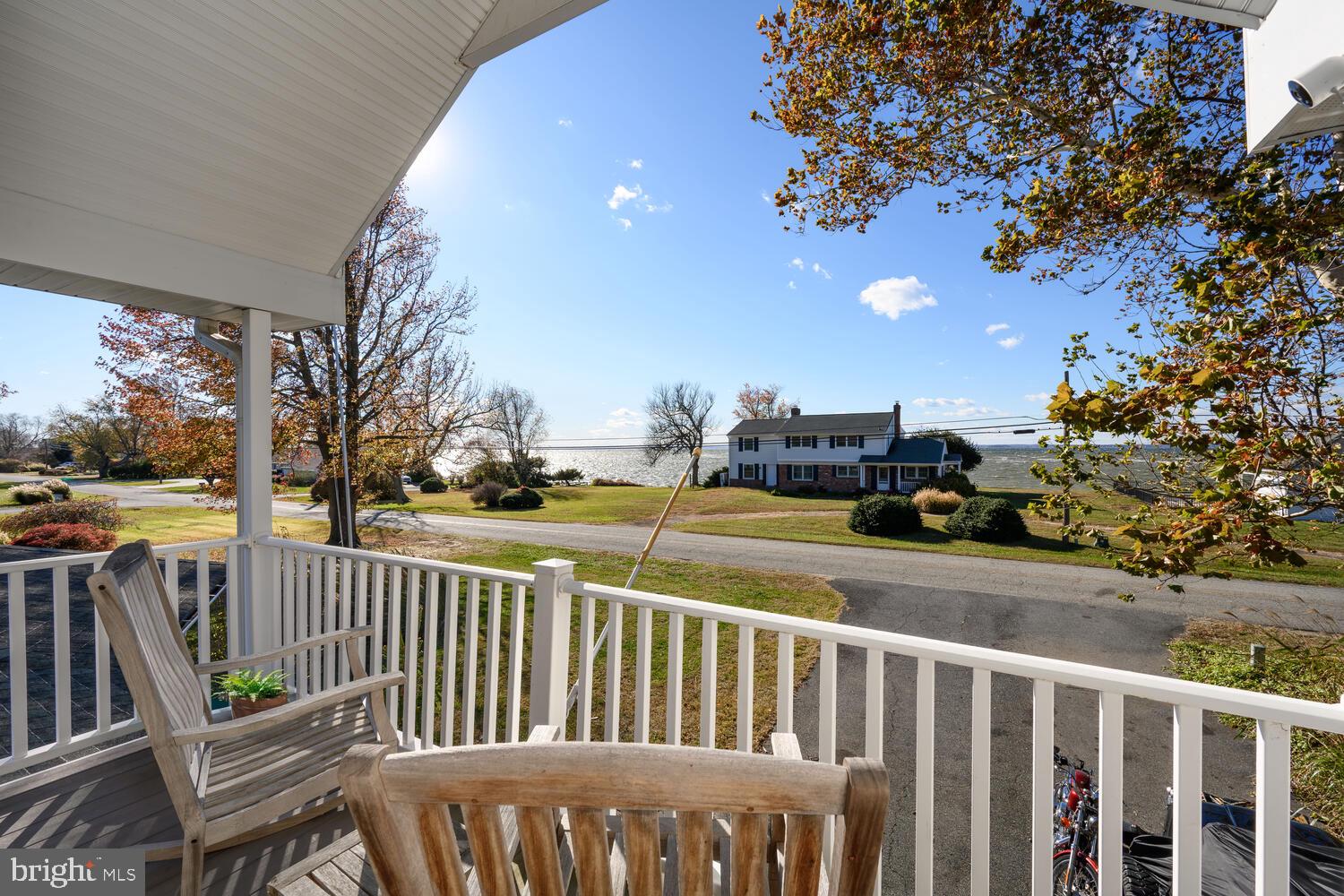 QUEEN ANNE COLONY - Residential