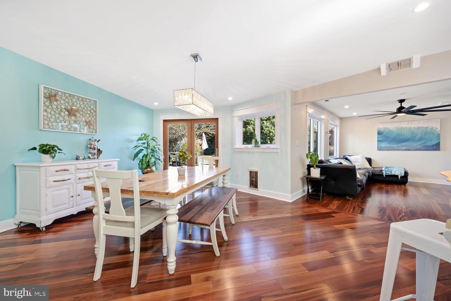 227 QUEEN ANNE CLUB DRIVE