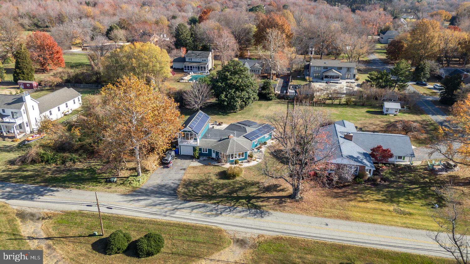 QUEEN ANNE COLONY - Residential