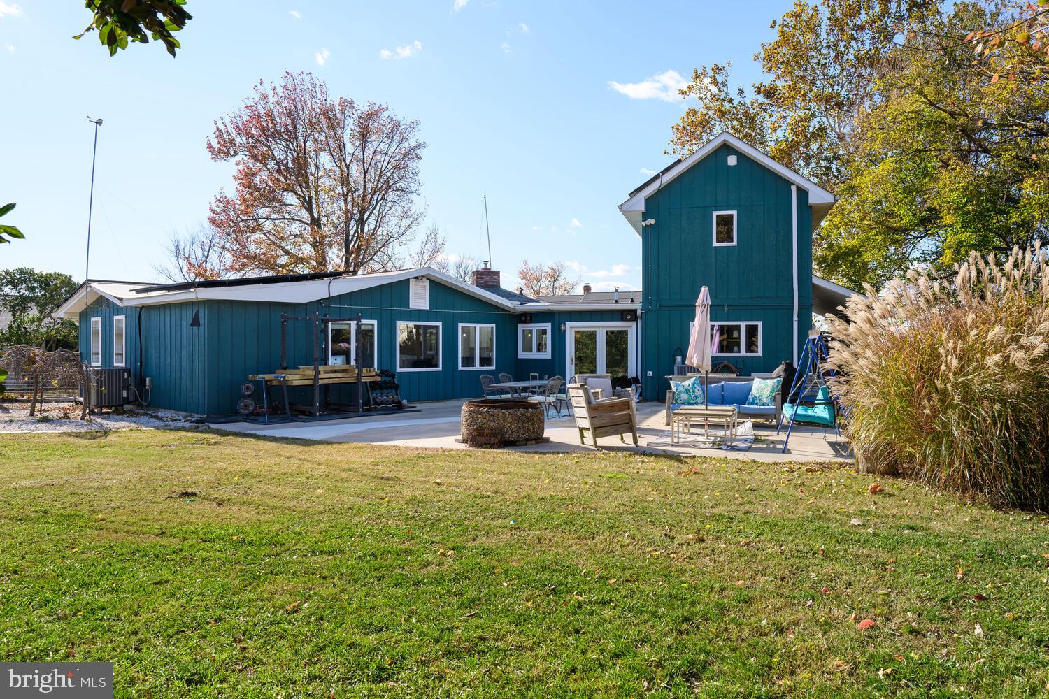 QUEEN ANNE COLONY - Residential