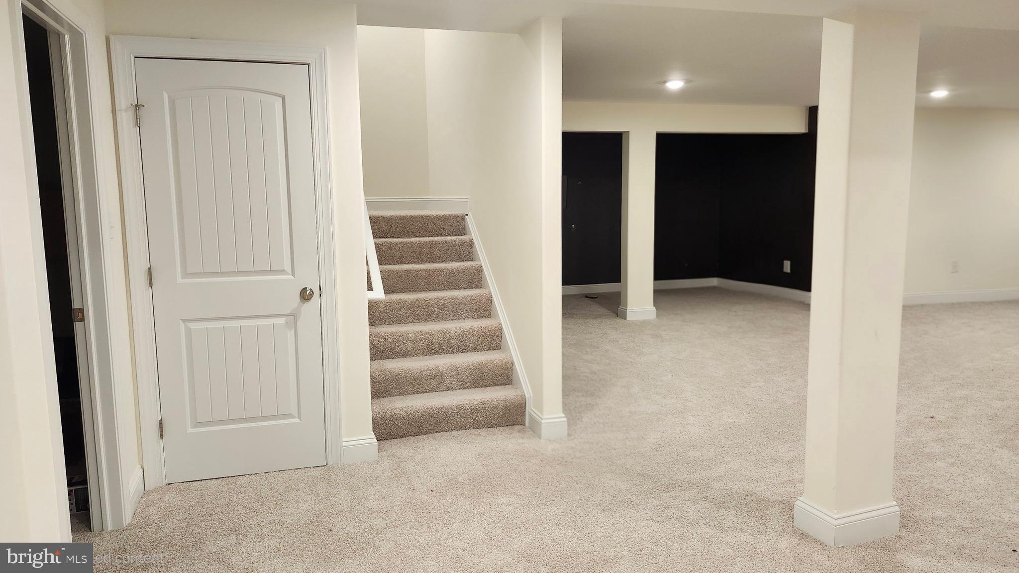 GRAND POINT CROSSING - Residential