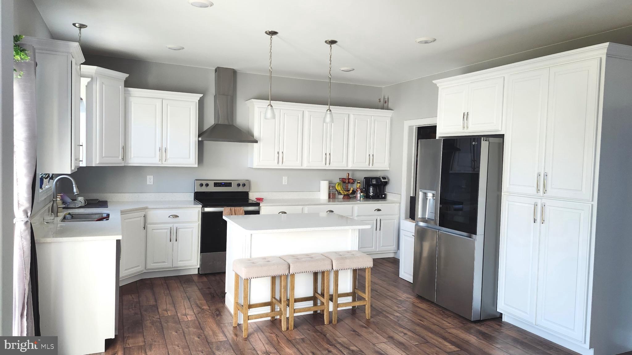 GRAND POINT CROSSING - Residential