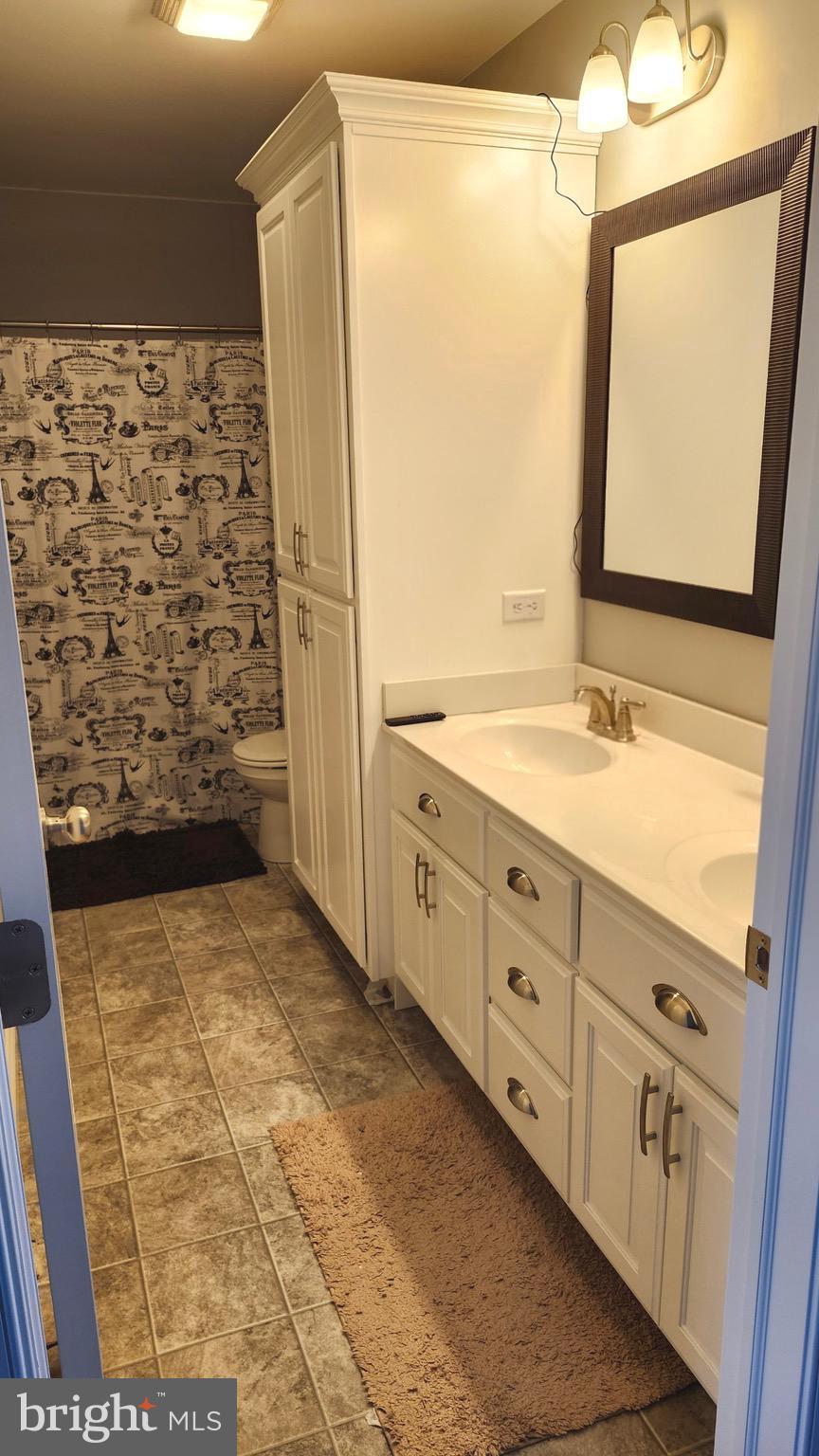 GRAND POINT CROSSING - Residential