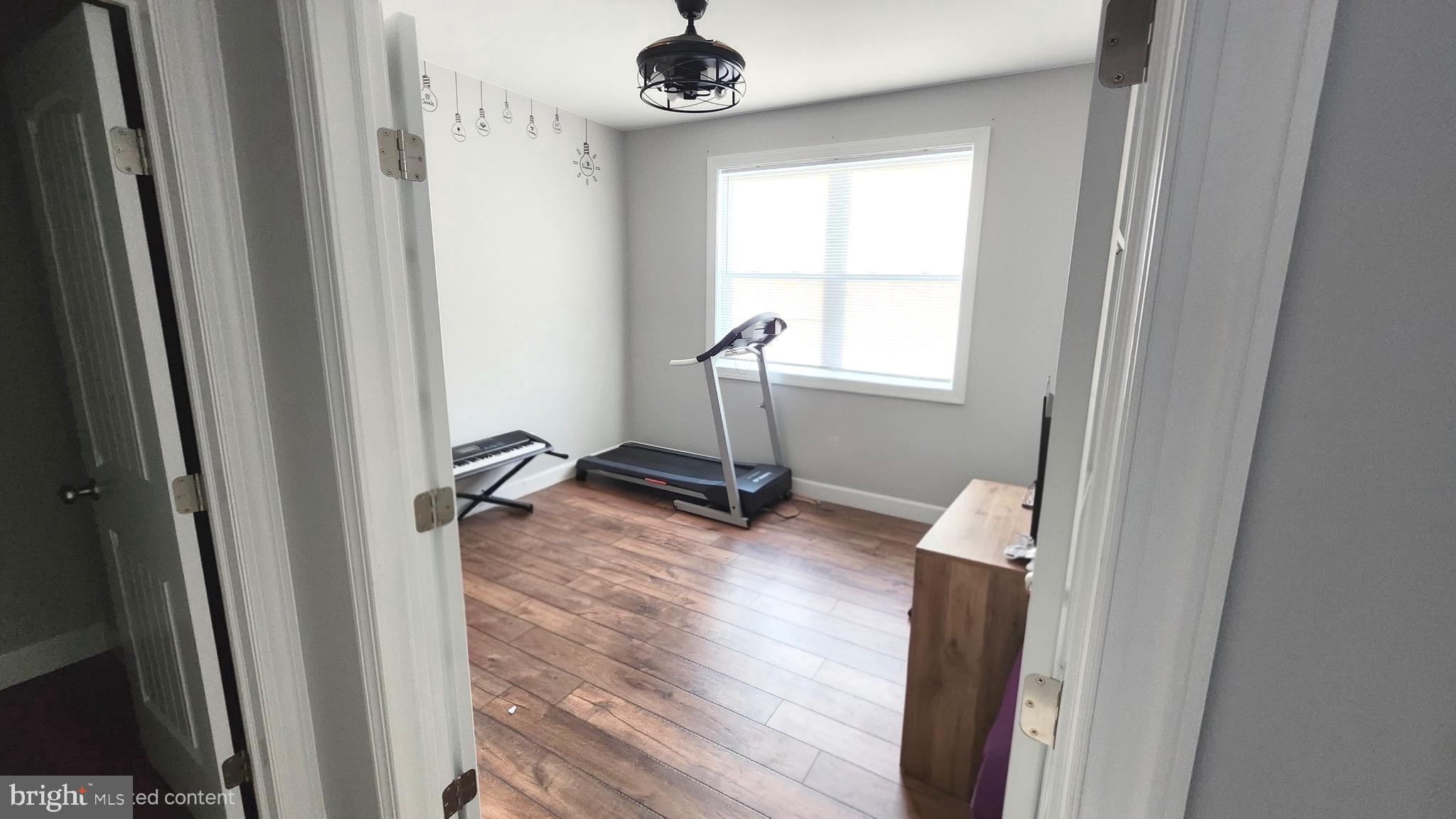 GRAND POINT CROSSING - Residential