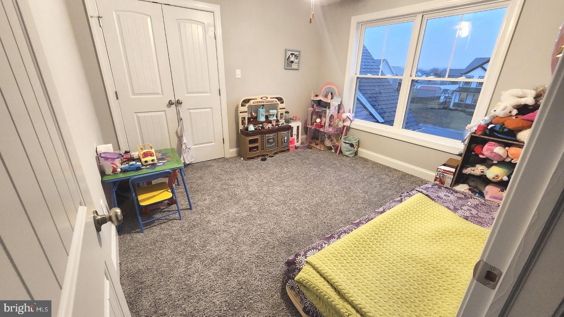 GRAND POINT CROSSING - Residential