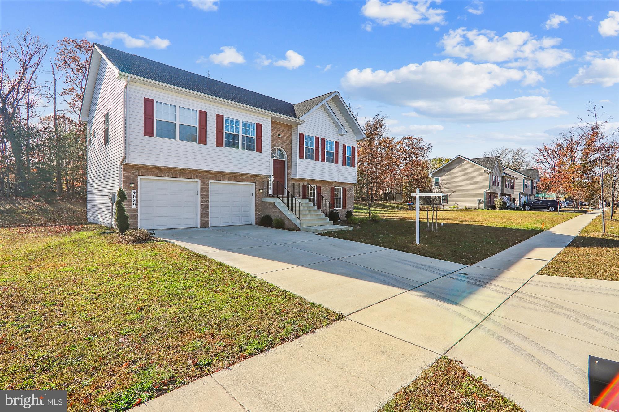 LANHAM VILLAGE - Residential